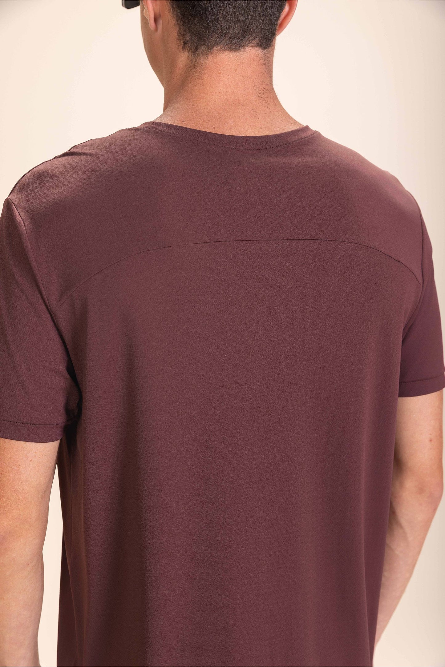 Comfy Outline Men's T-shirt