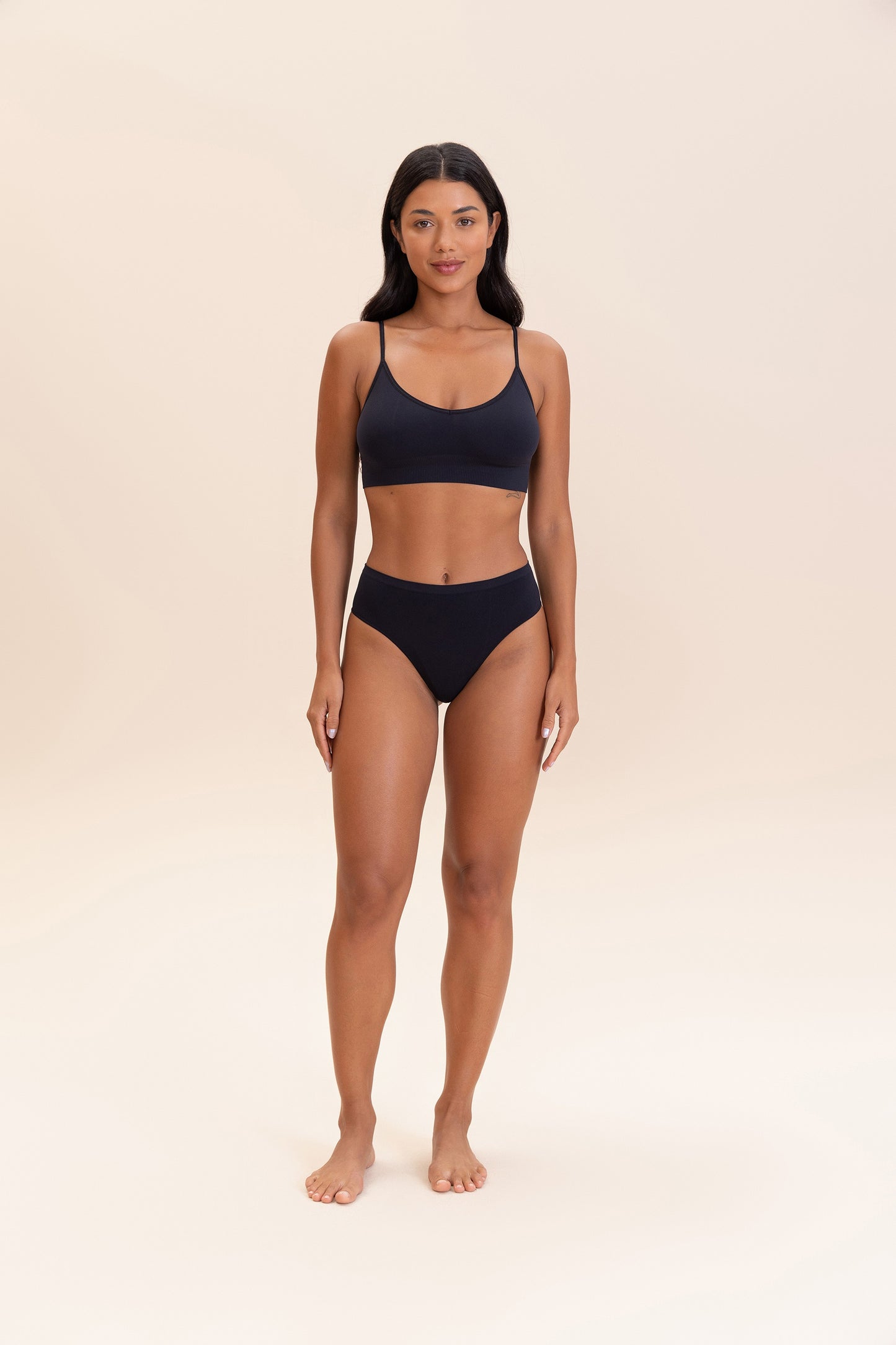 Seamless Mid Thong