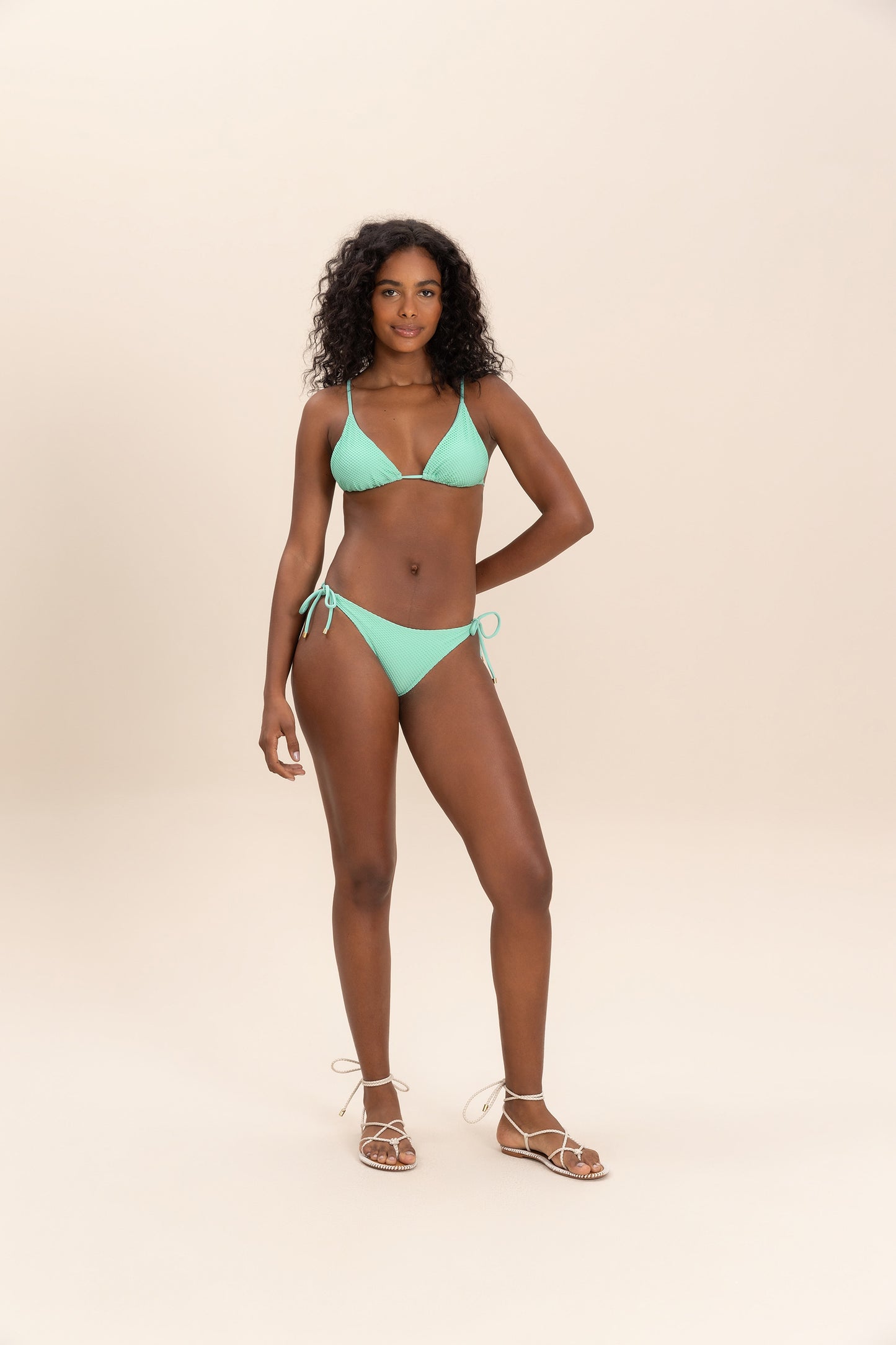 Net Pool Maxi Triangle Bikini Top