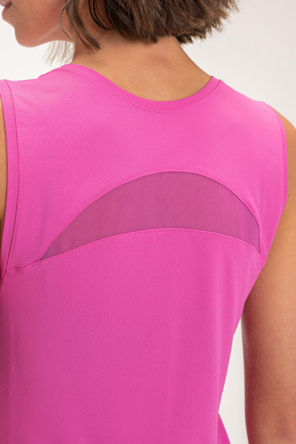 Move Cropped Tank