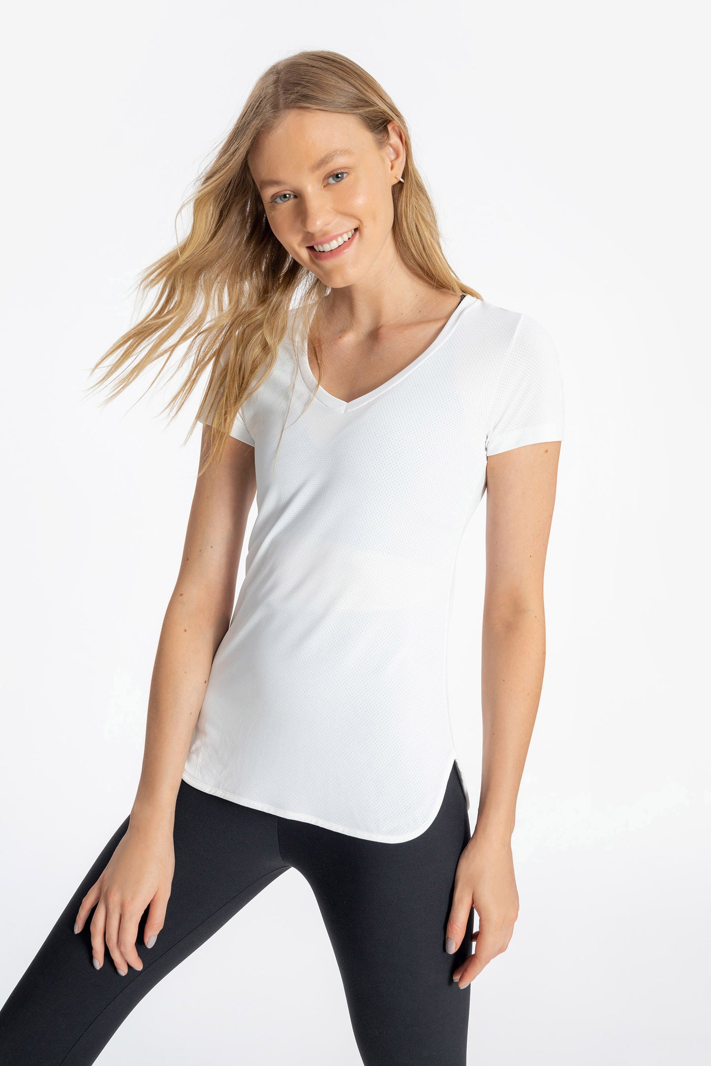 Essential Action V Blouse