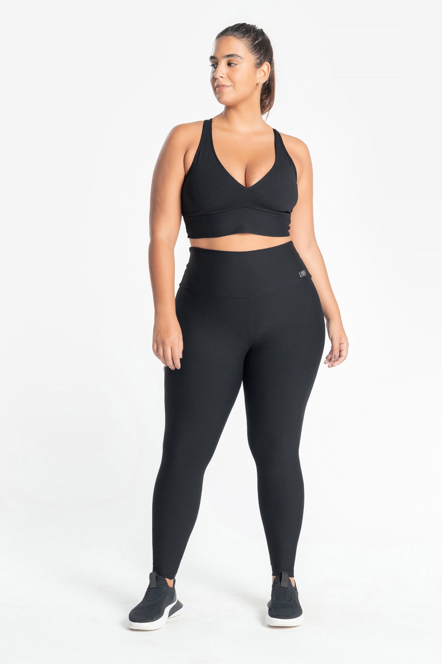 LIVE!+ Essential Active Tight
