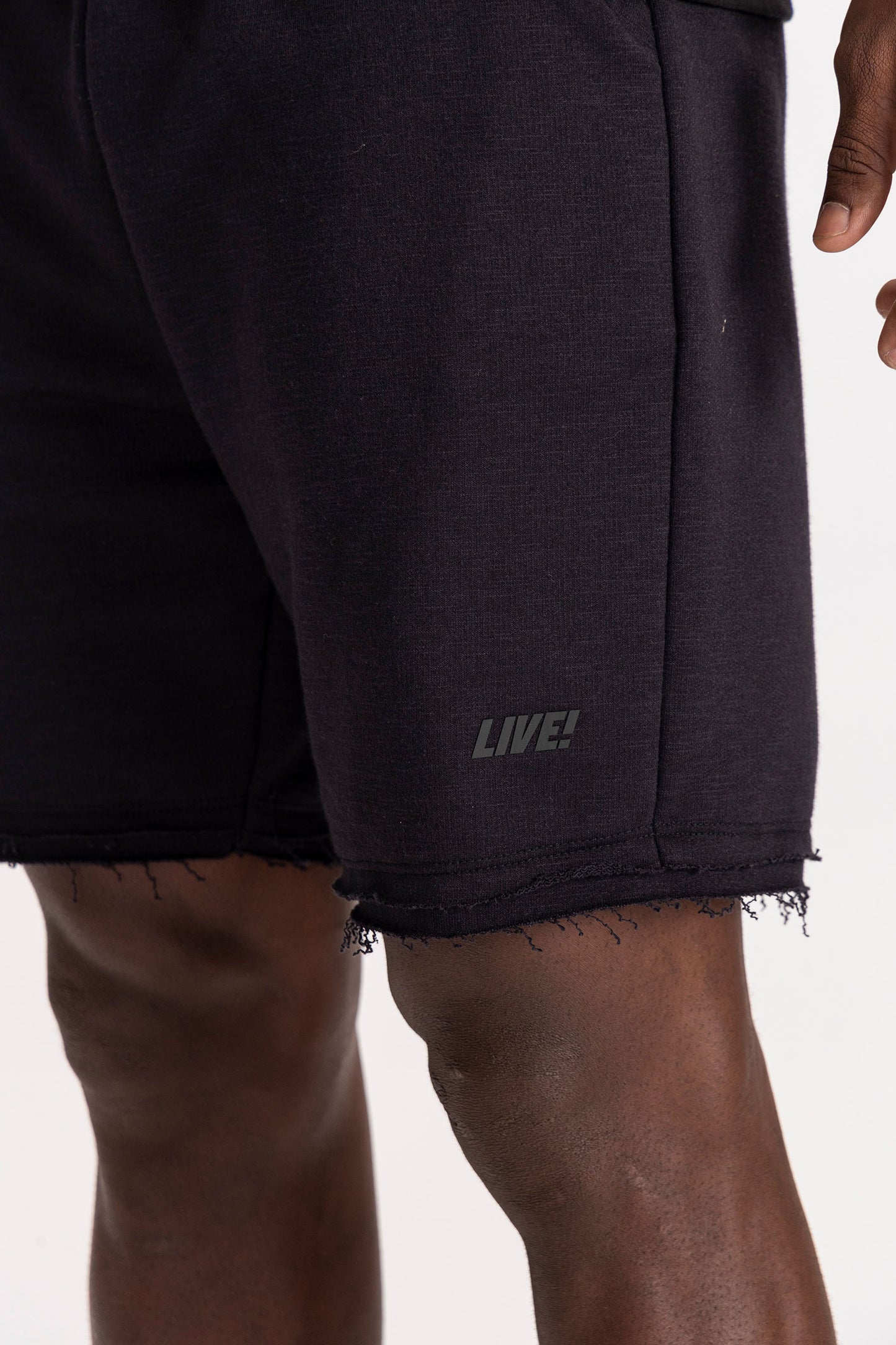 Essential Liveliness Bermuda