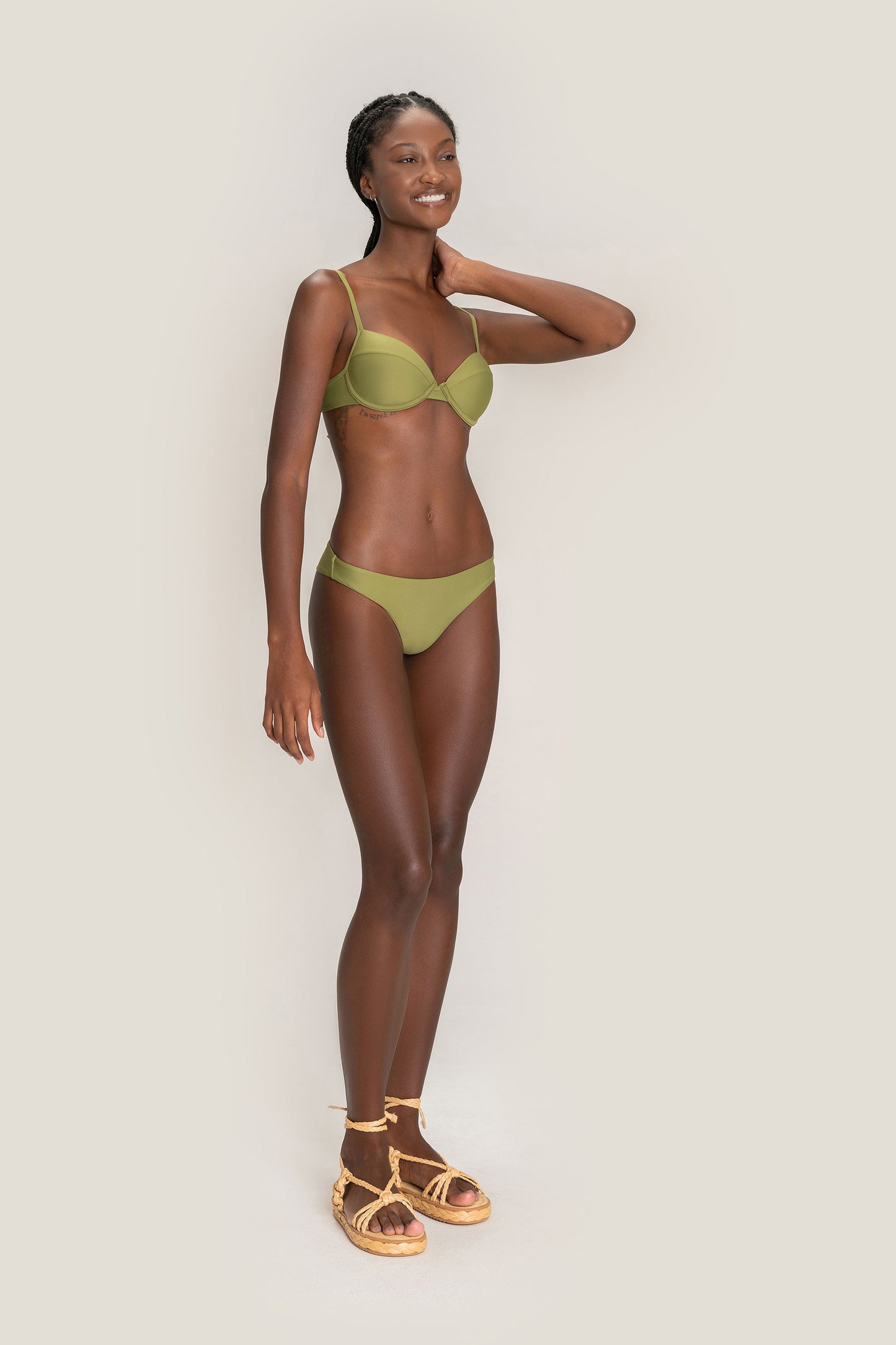 Essential Lux Bottom