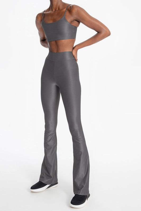Essential Flare Pants
