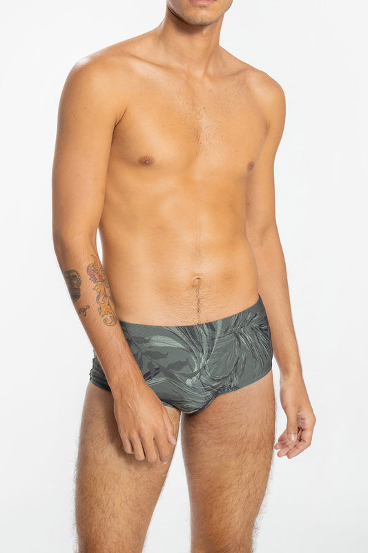 Essential Swin Future Trunks