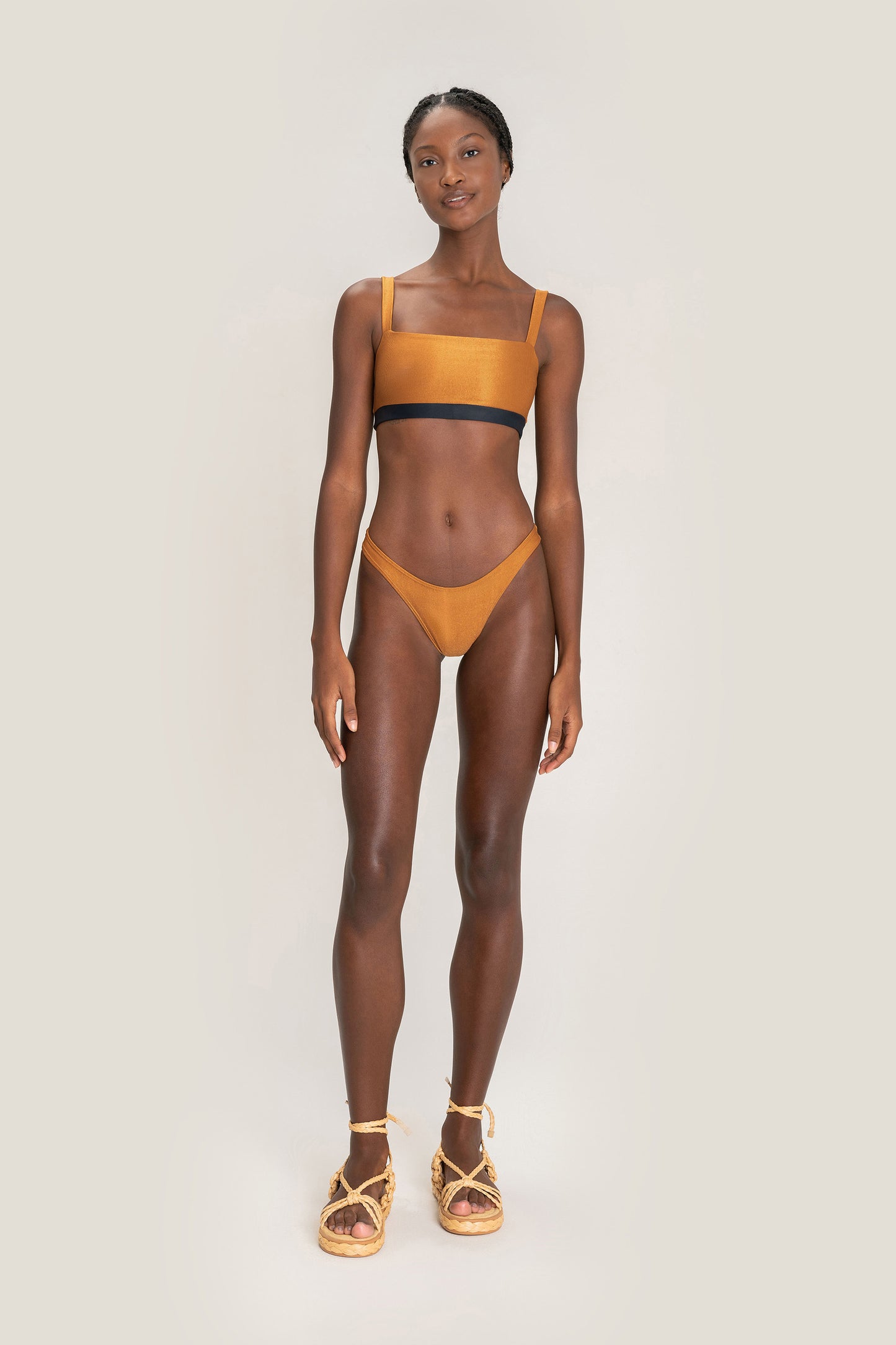 Allure Band Top