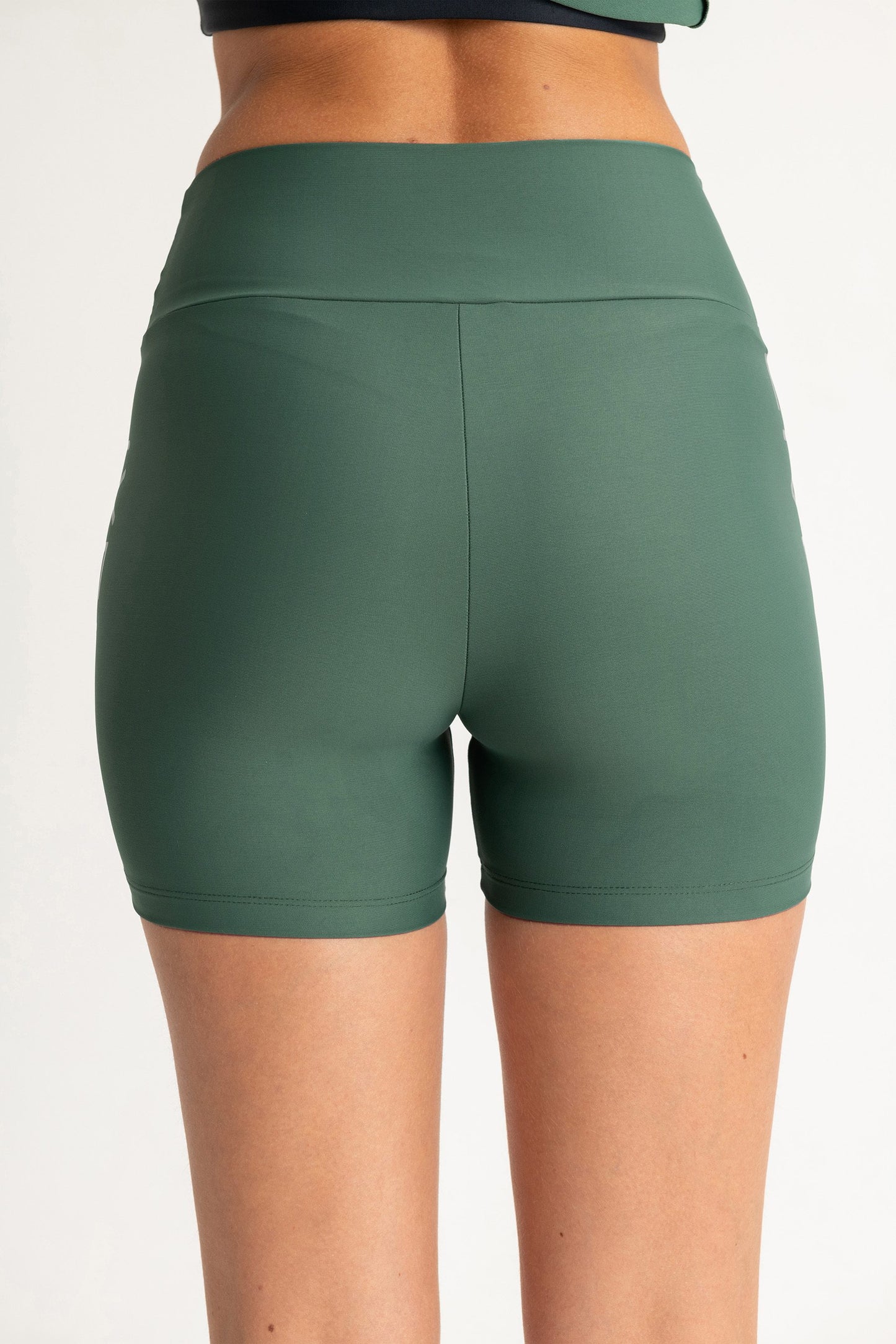 Icon Neo Shorts