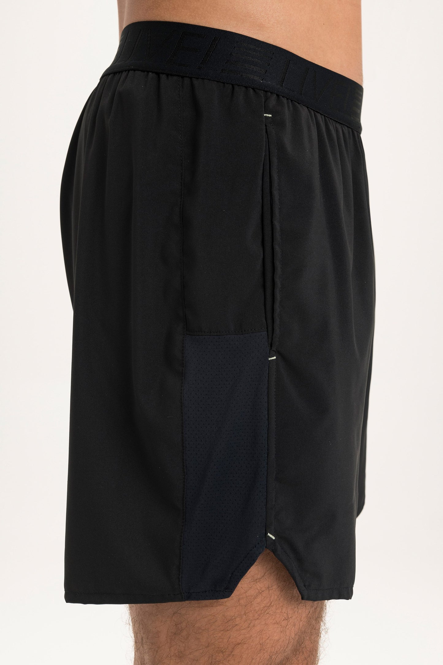 Men Training Air Shorts