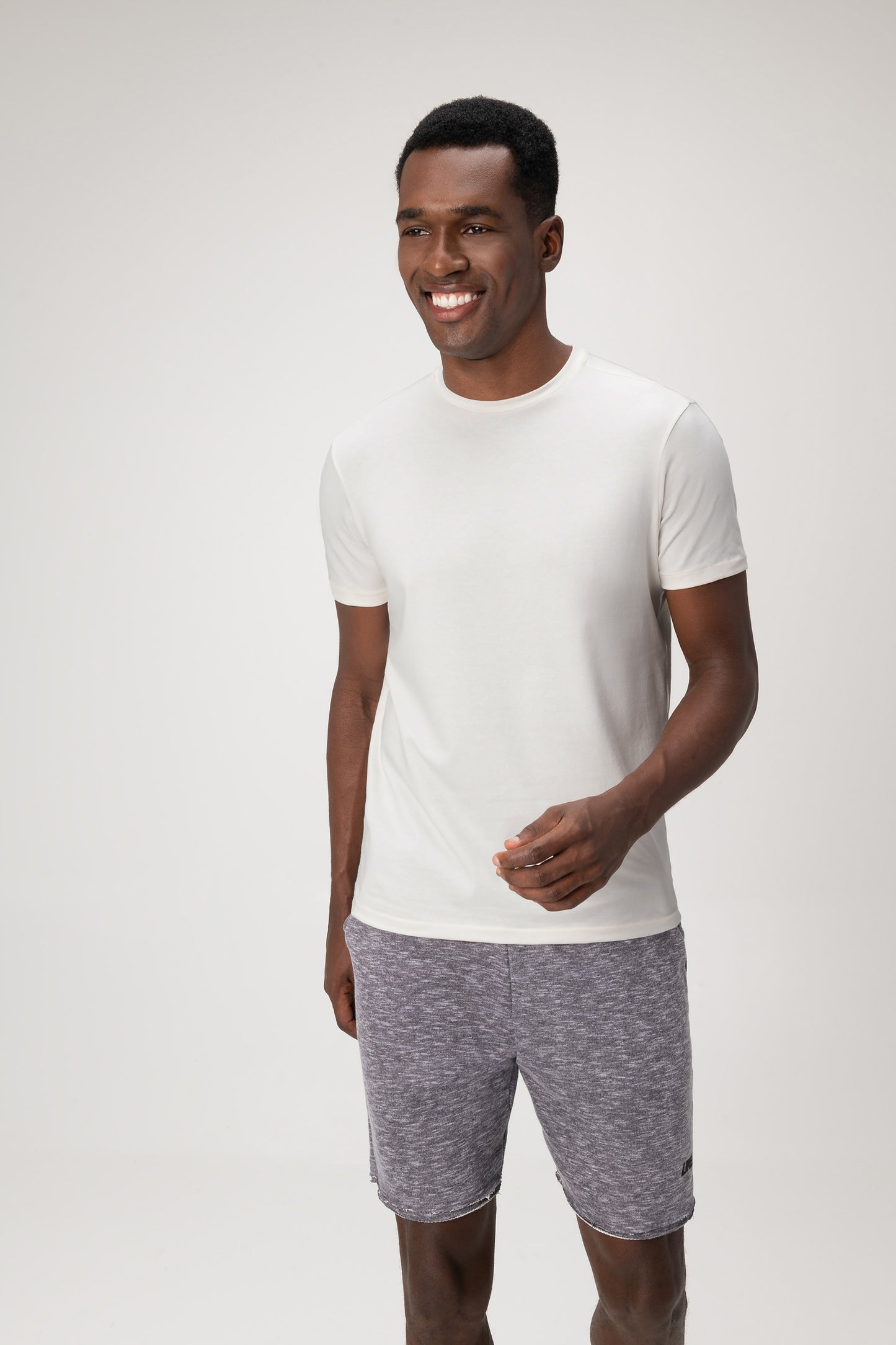 Essential Liveliness Bermuda