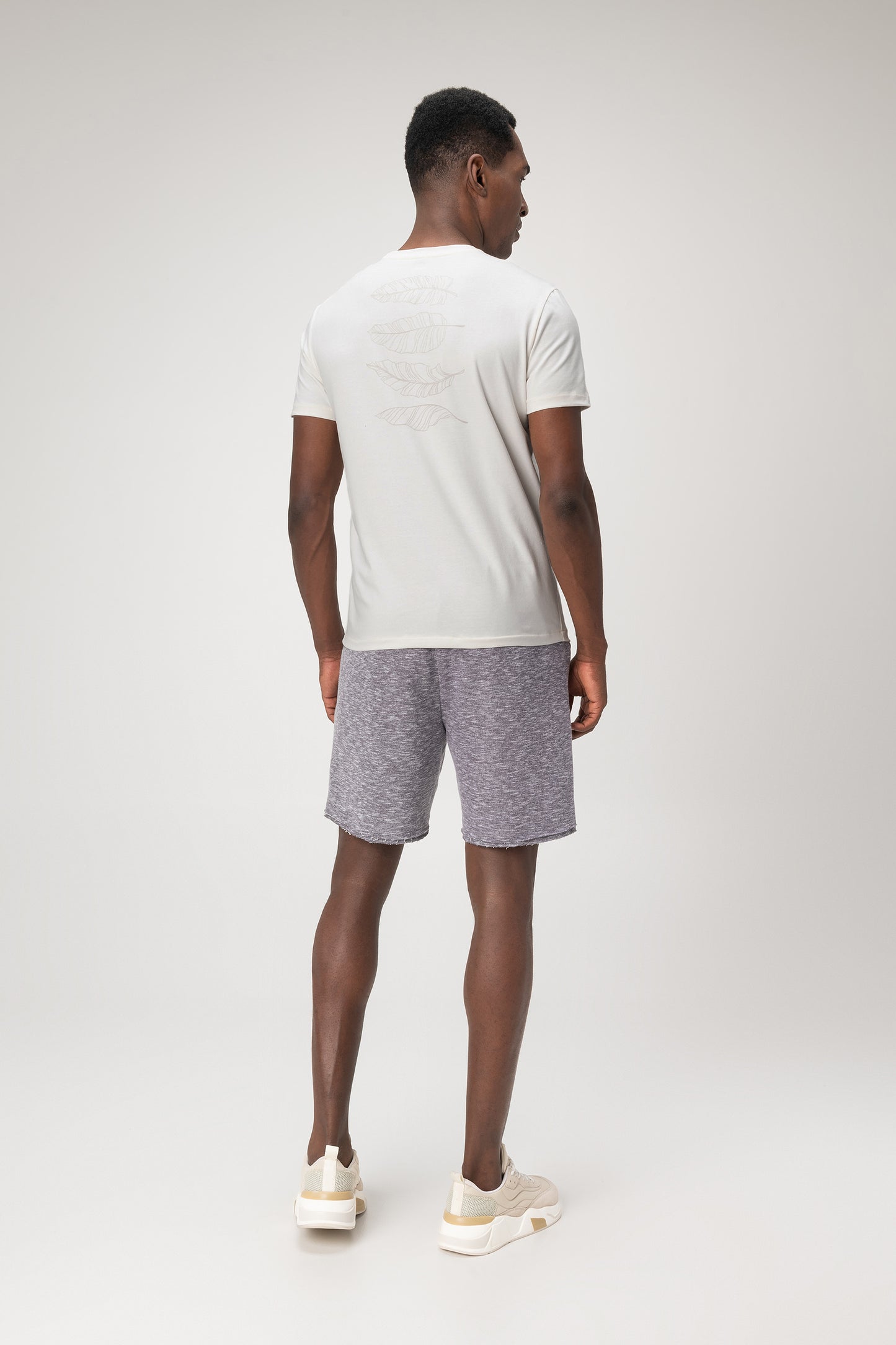 Essential Liveliness Bermuda