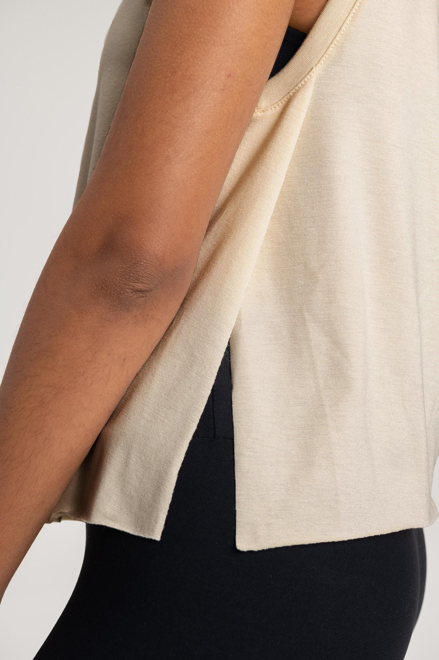 Balance Cropped Tank
