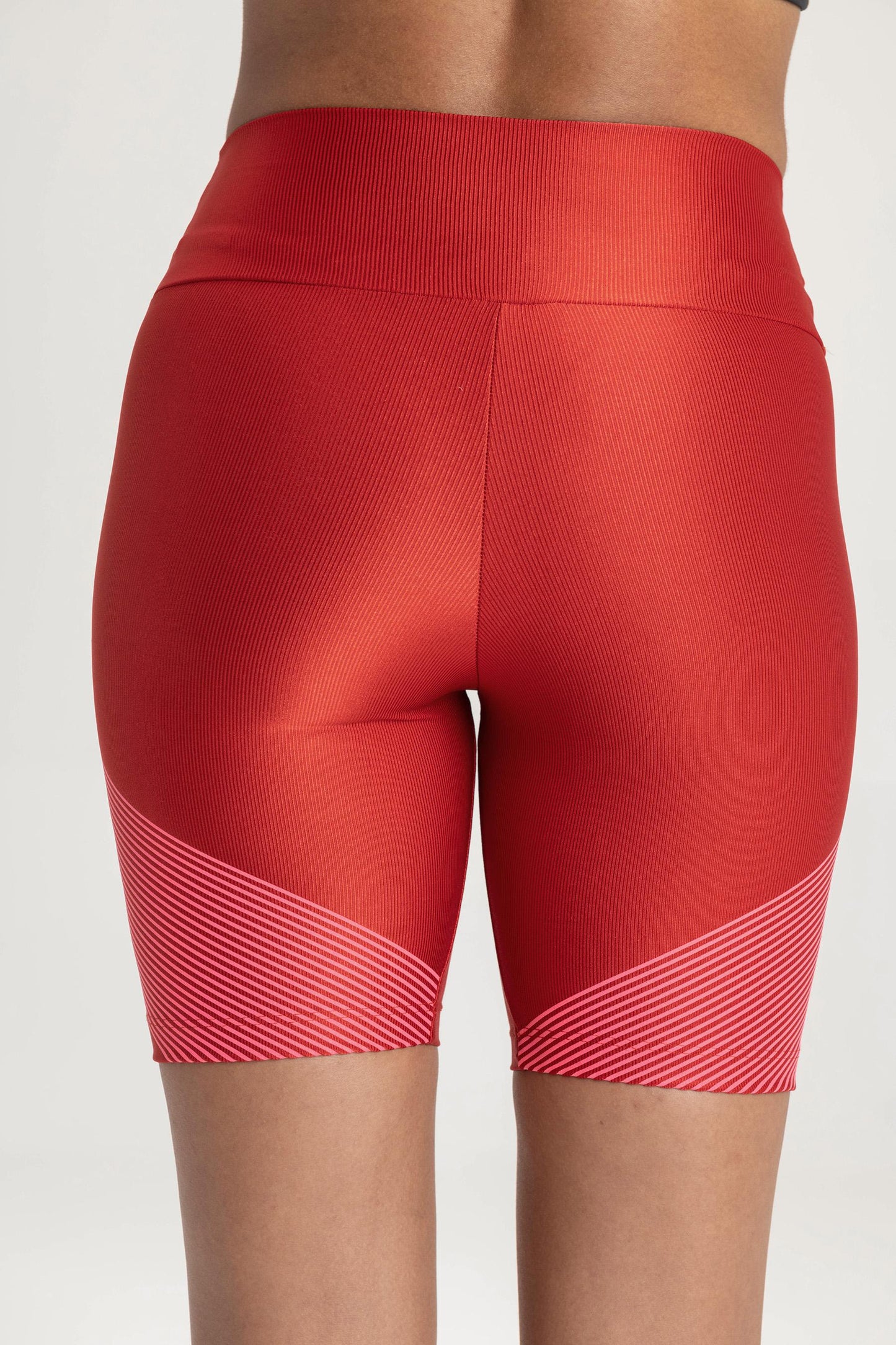 Allure LIVE! Shorts