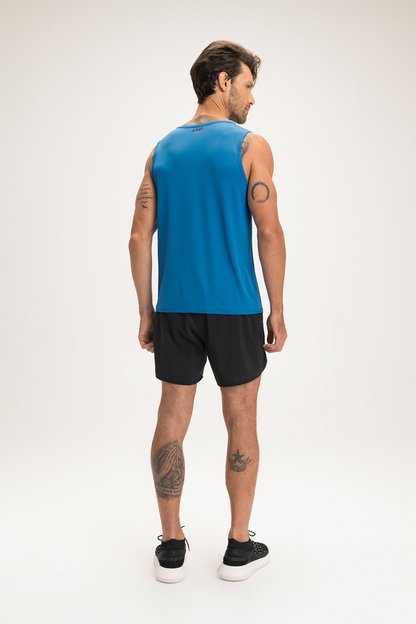 Men Training Air Shorts