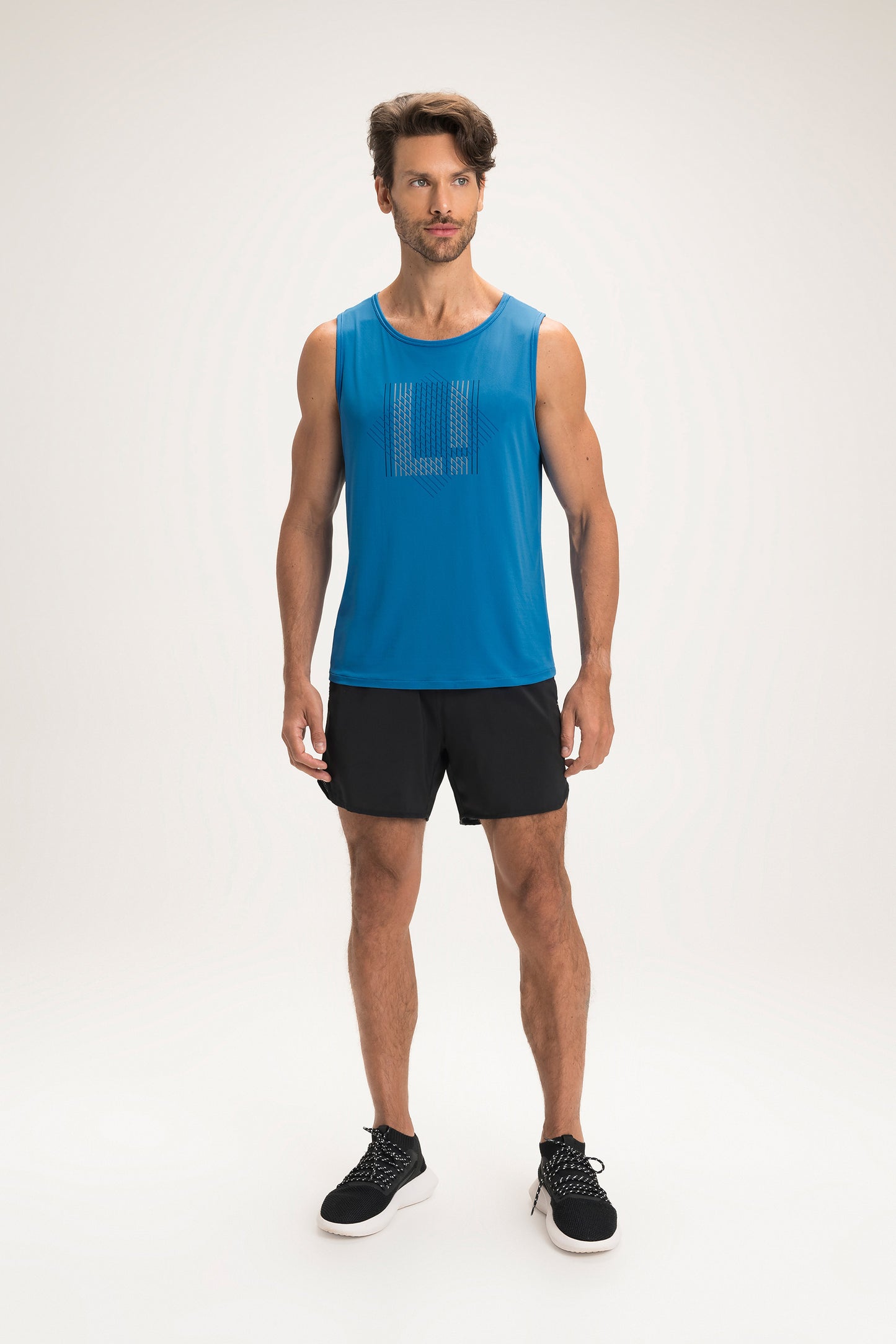 Men Training Air Shorts