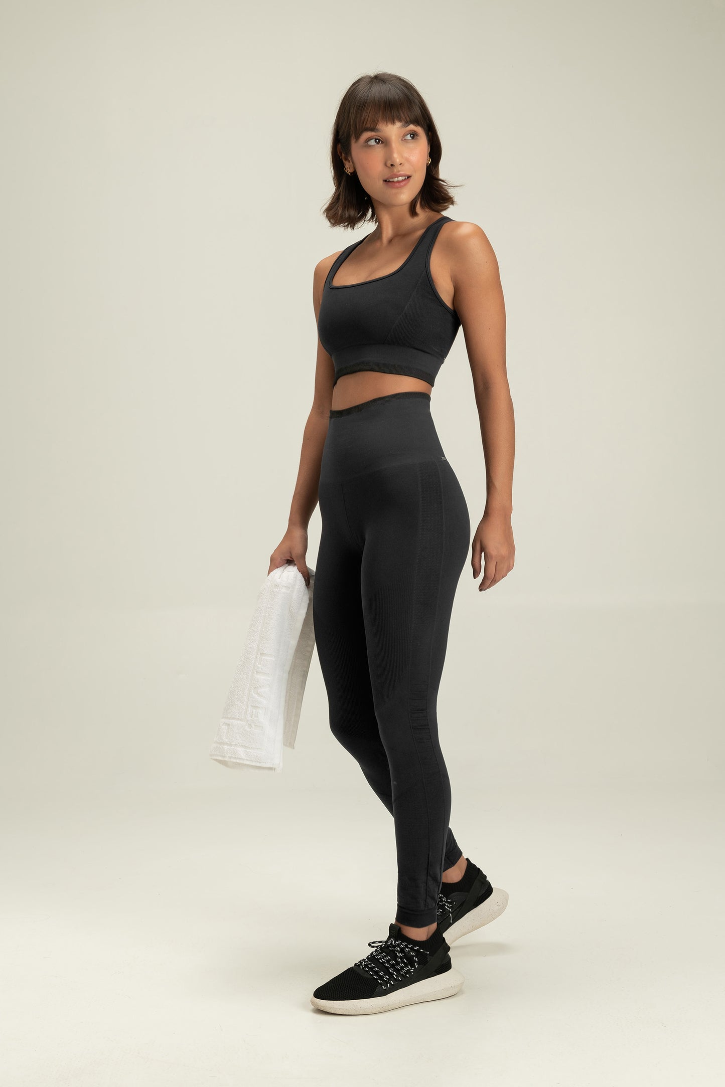 Seamless Contour Sports Bra