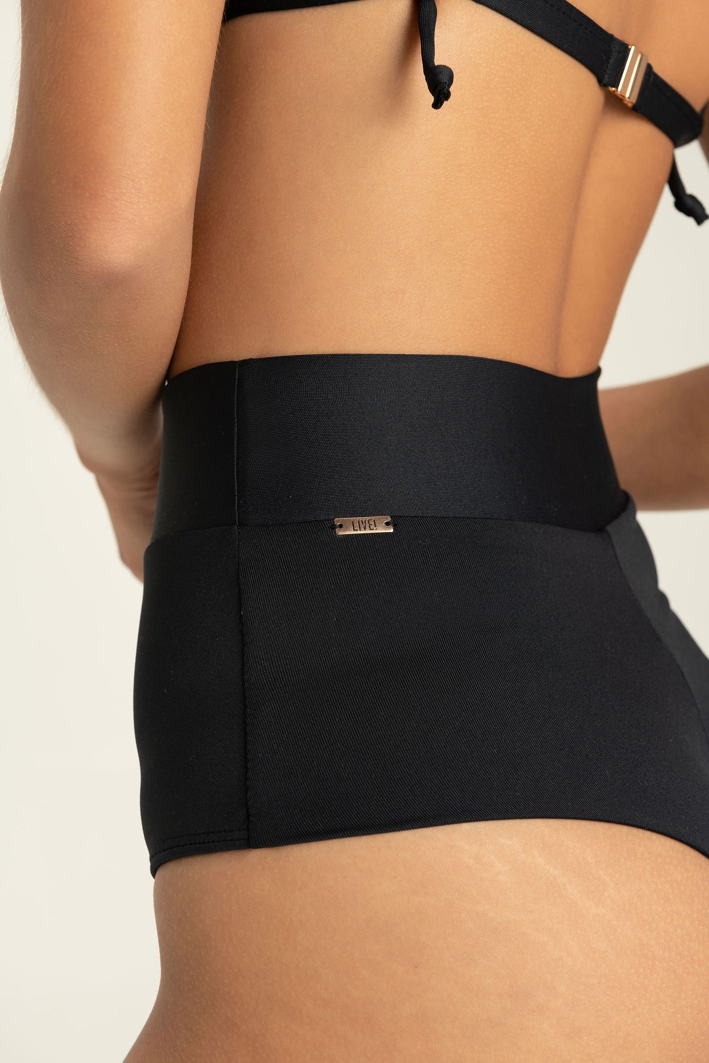 Slim Hot Pant Bottom