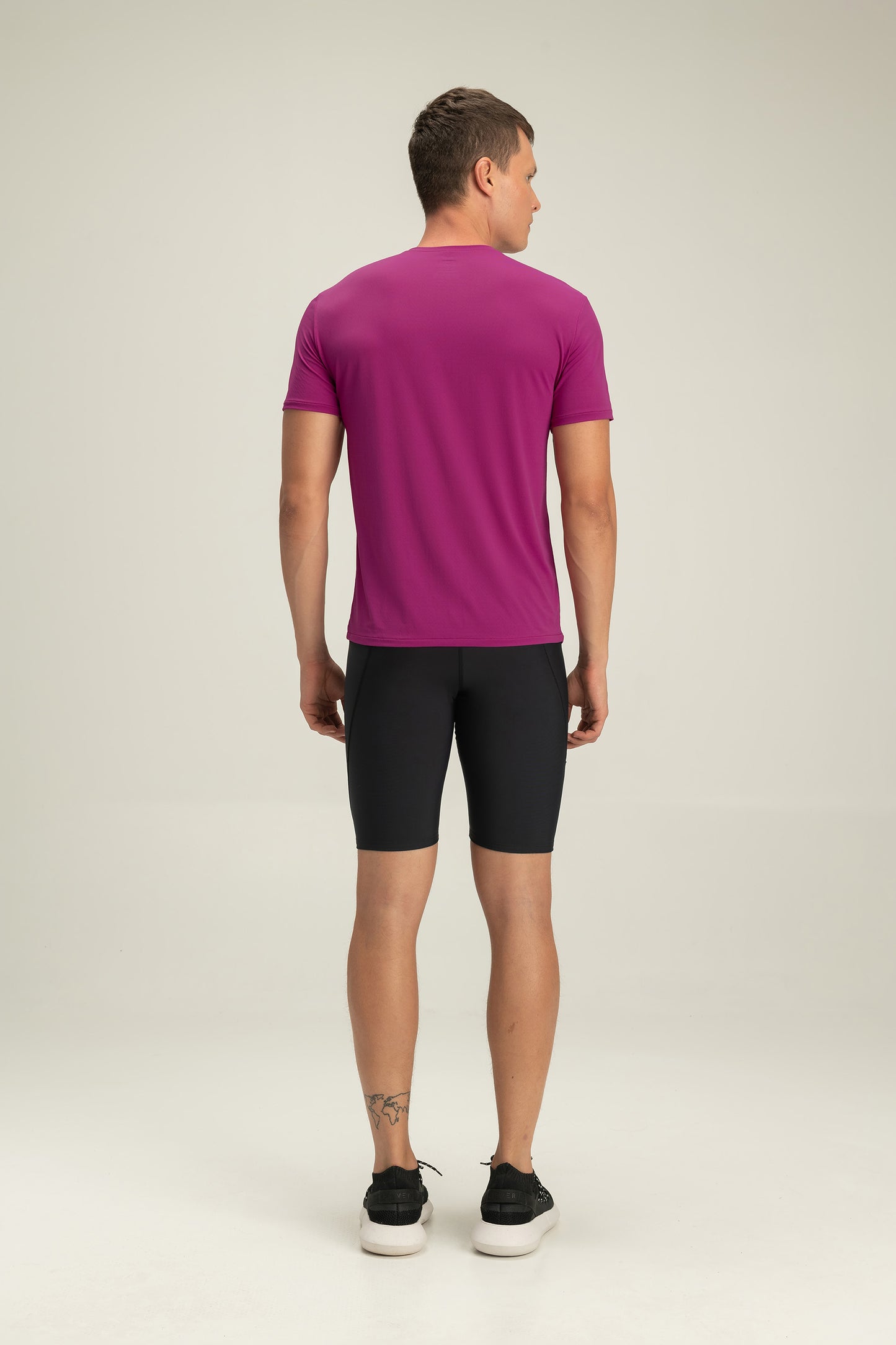 Signature Fit T-Shirt