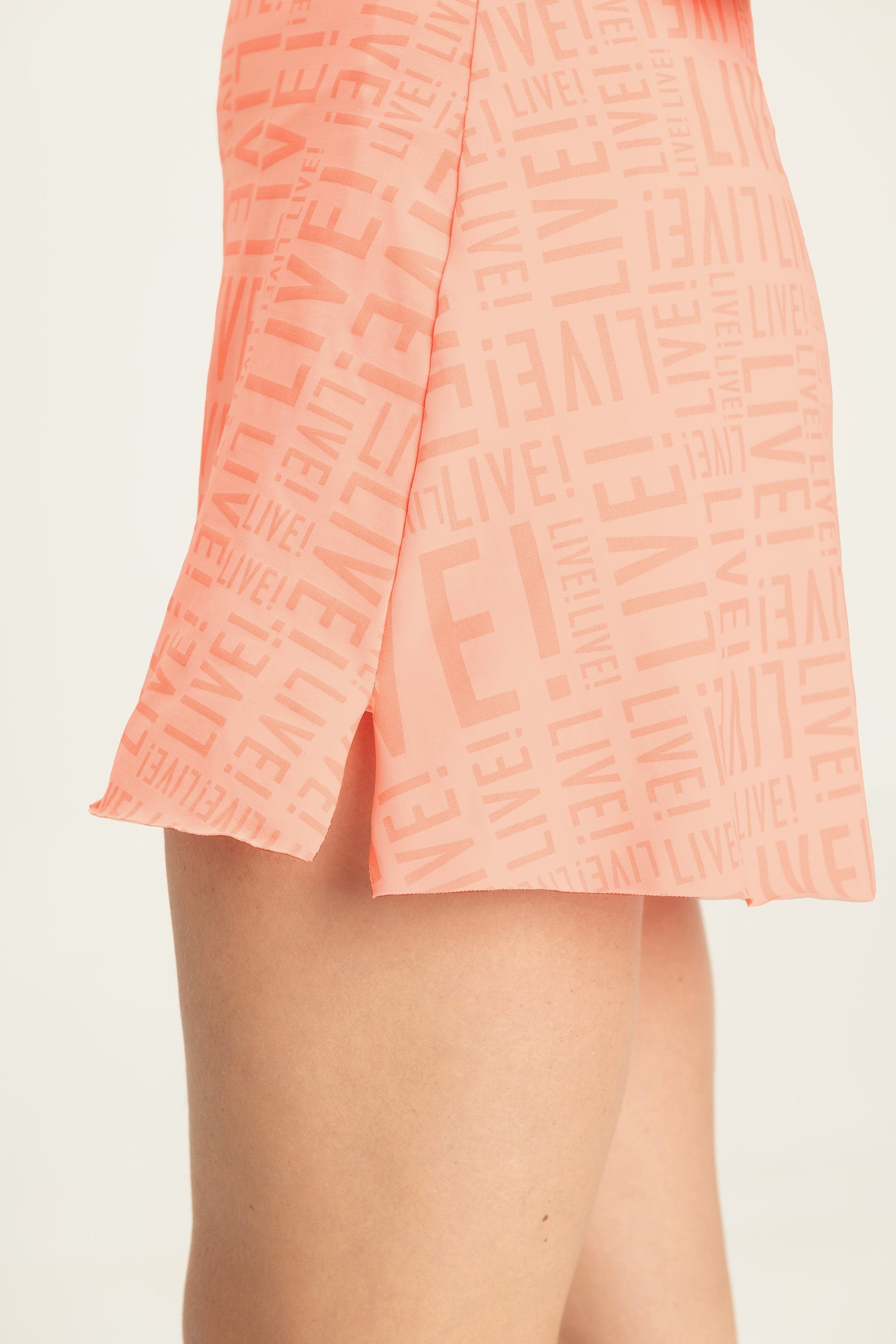 LIVE! Skirt