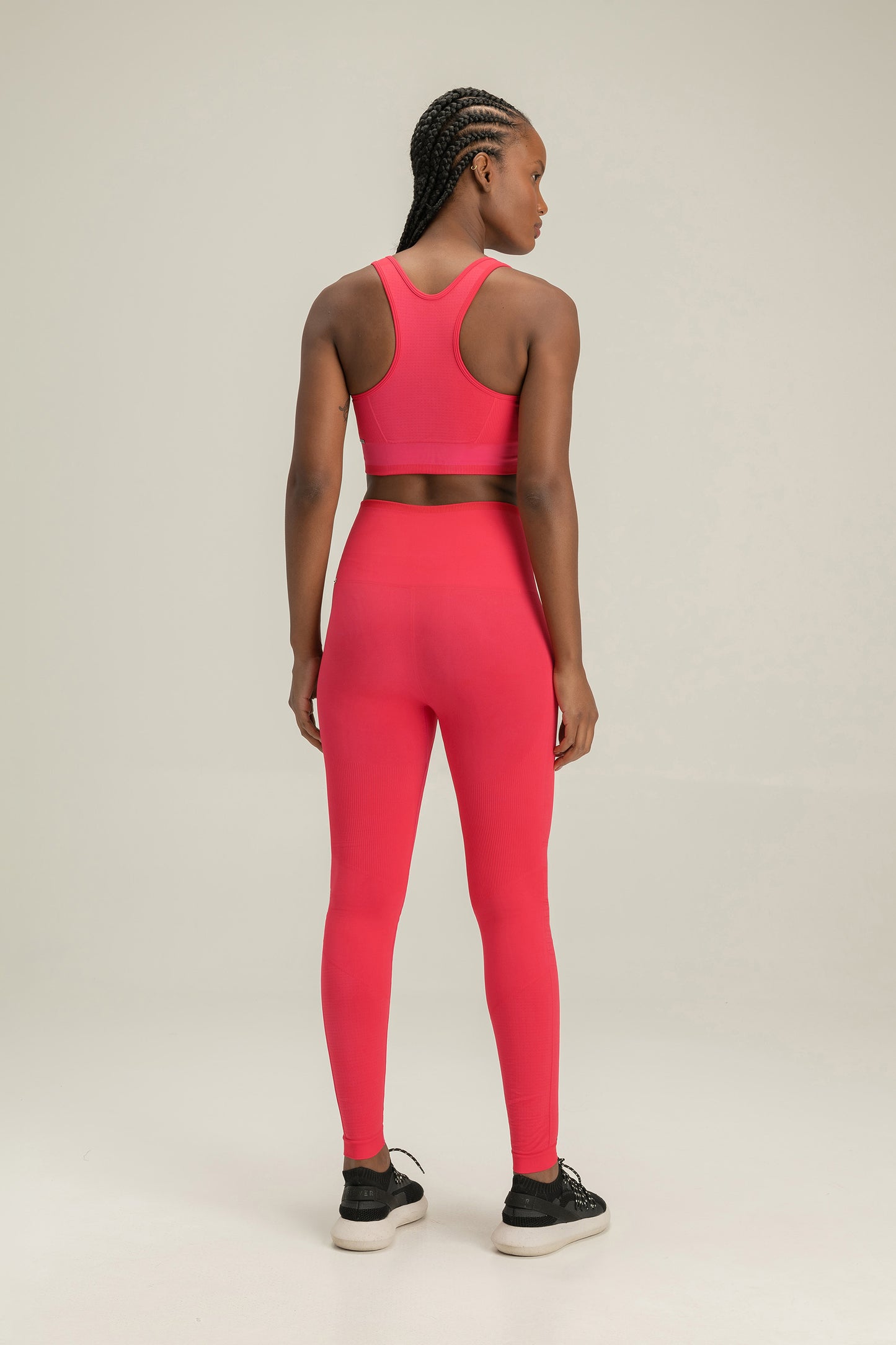 Seamless Contour Sports Bra
