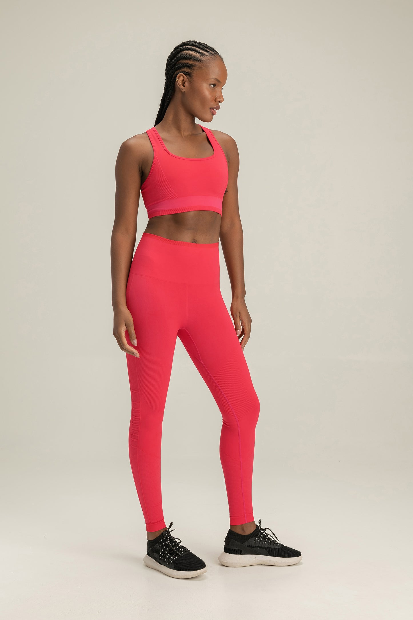 Seamless Contour Sports Bra