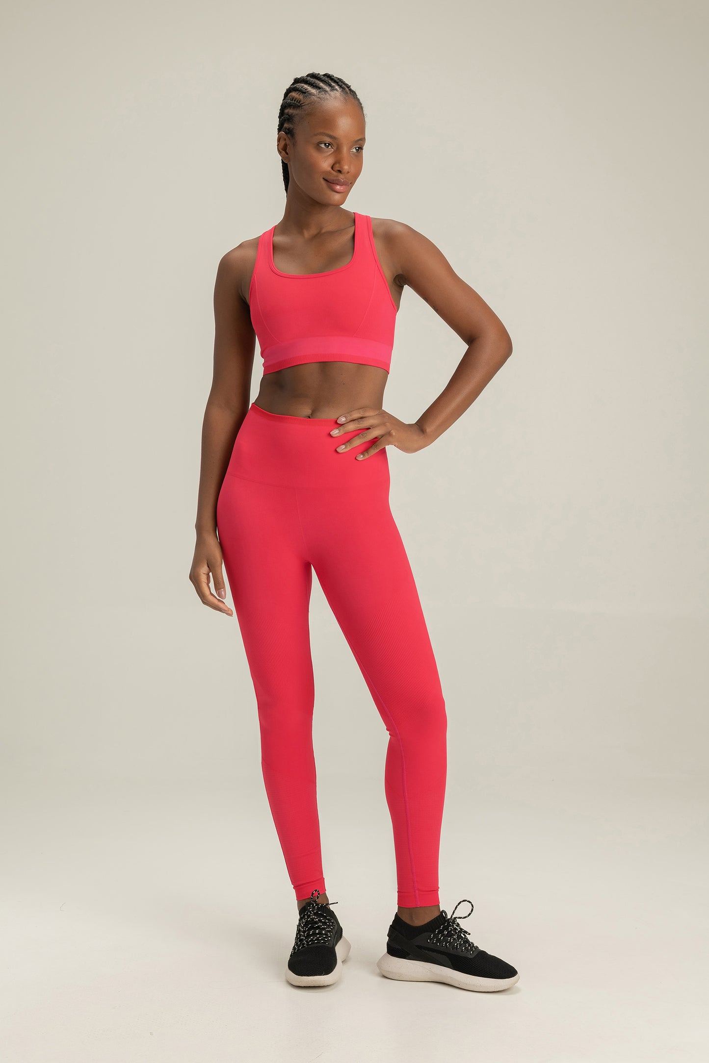 Seamless Contour Sports Bra