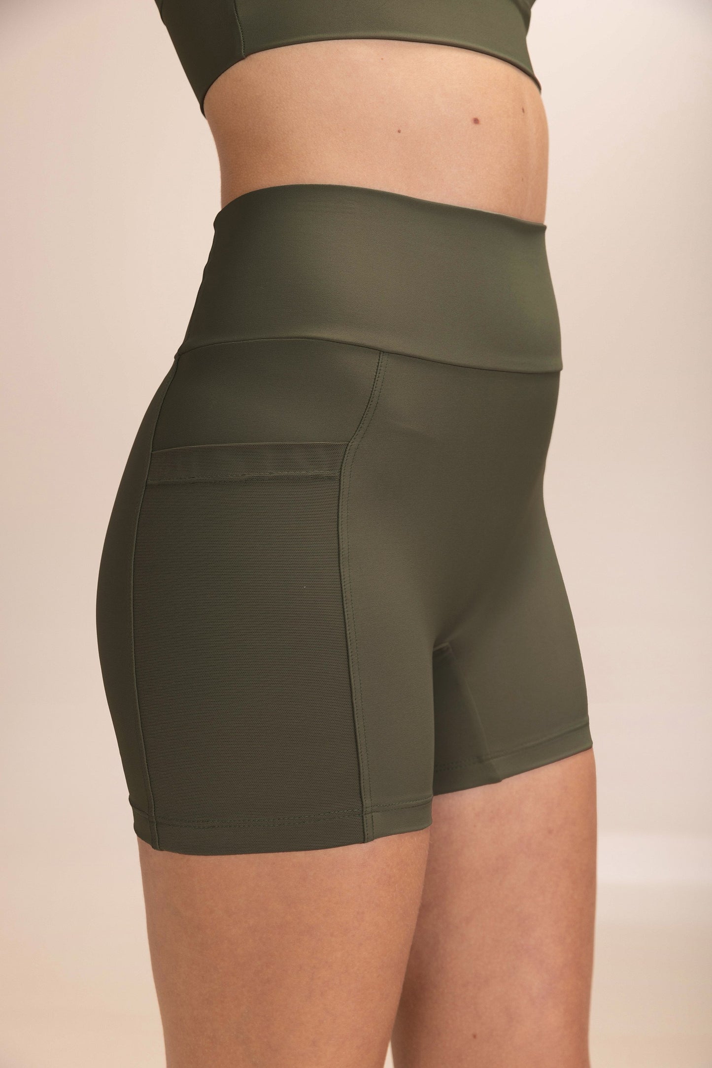 Hydefit® Adaptiv Tule Shorts