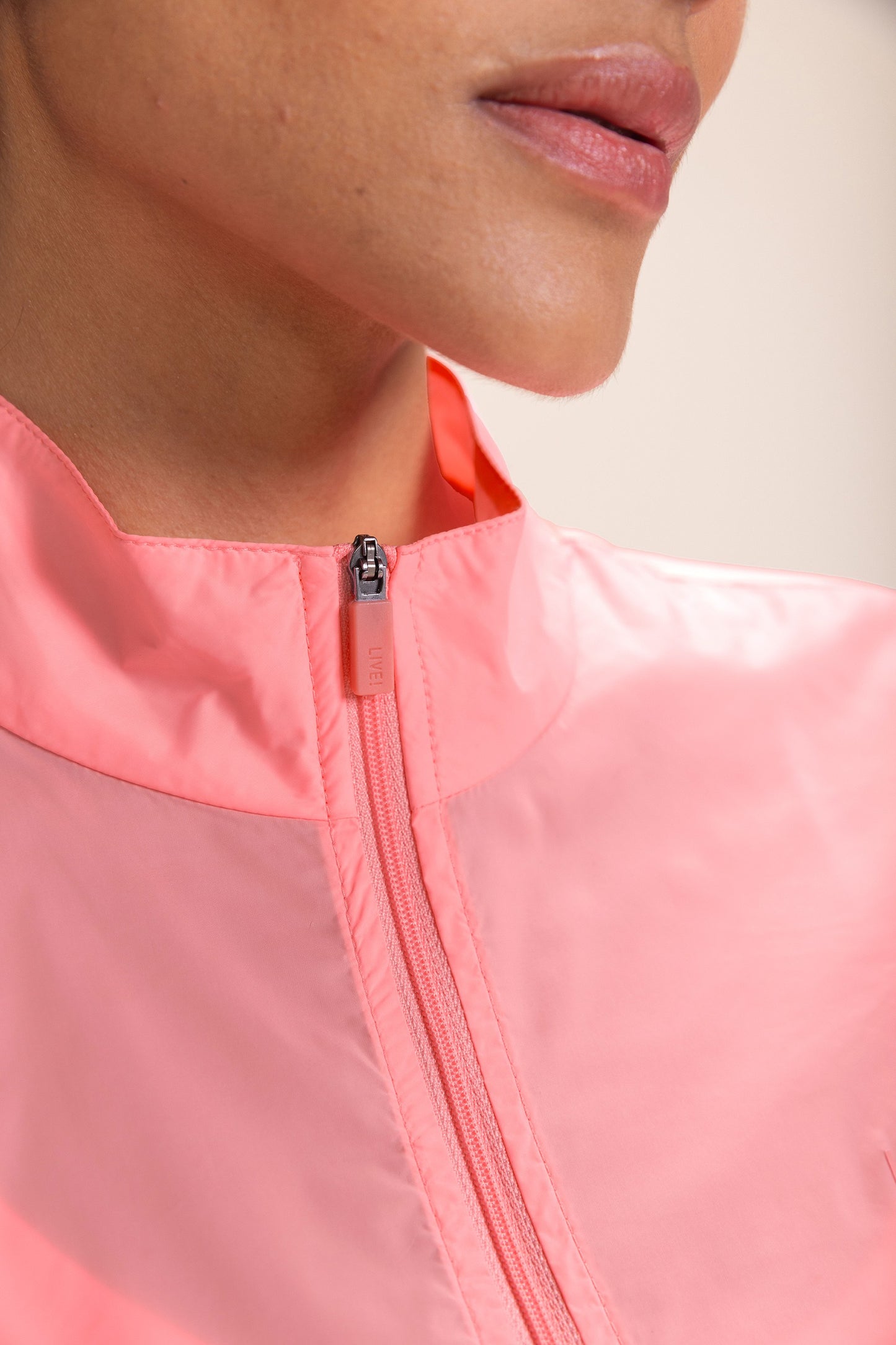 Neo Aero Windbreaker