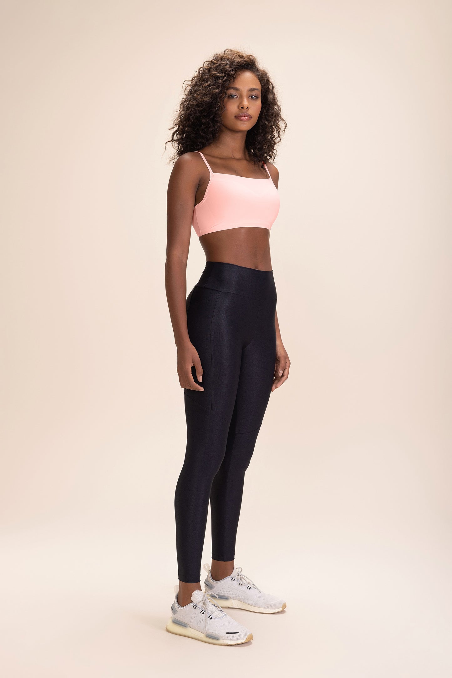 Wide Sports Bra