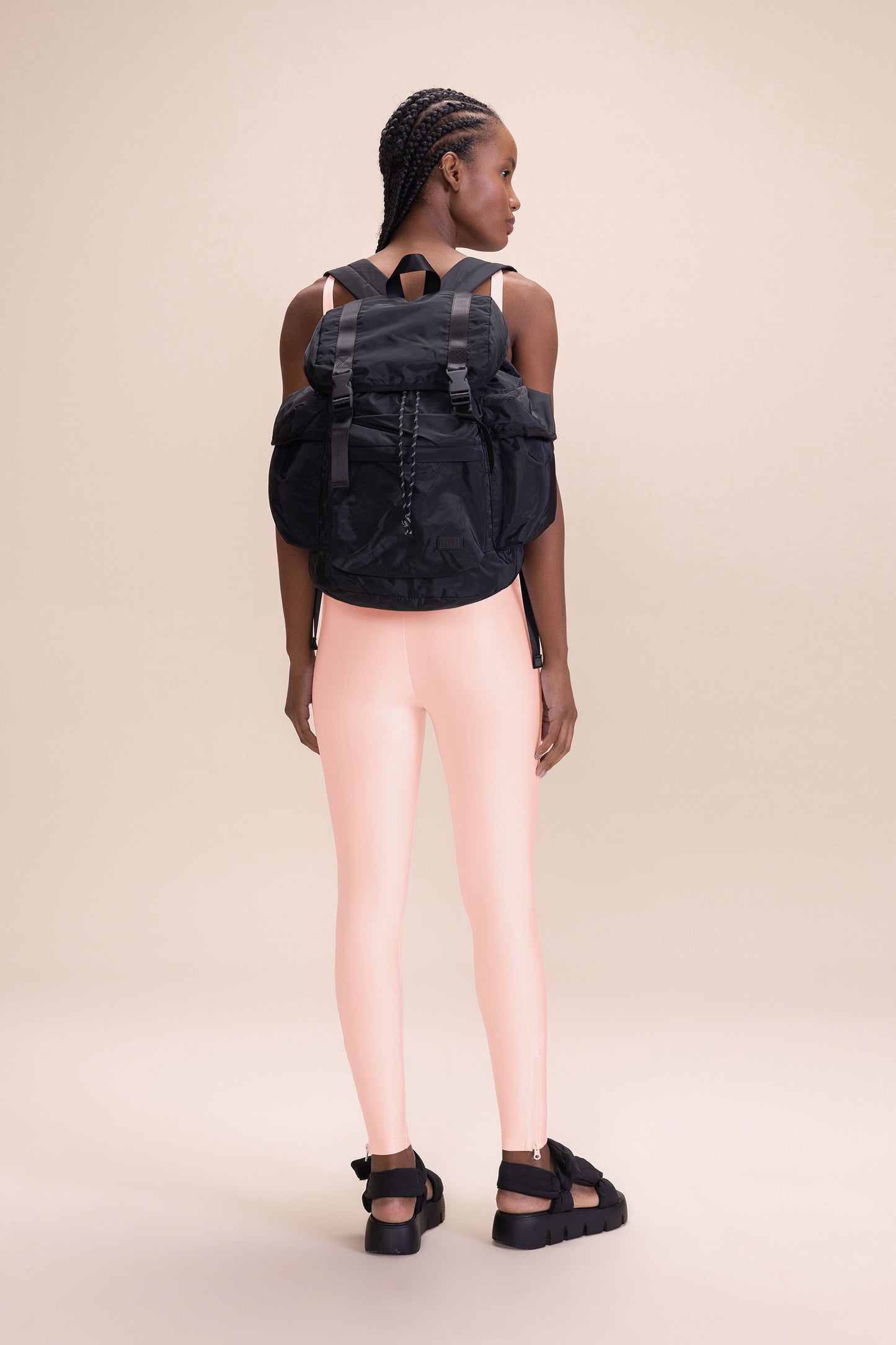 Zip Shine Leggings