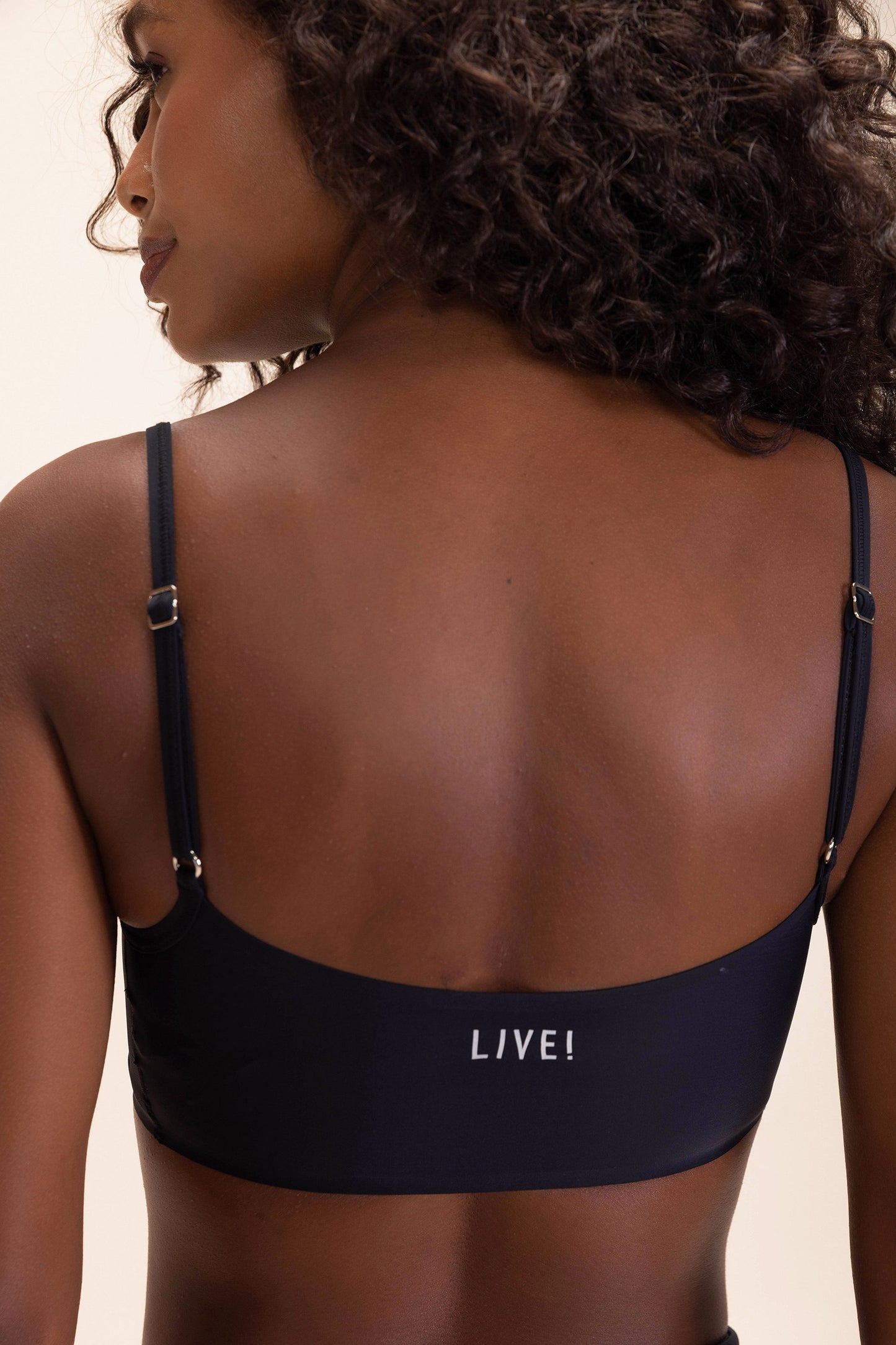 Wide Sports Bra