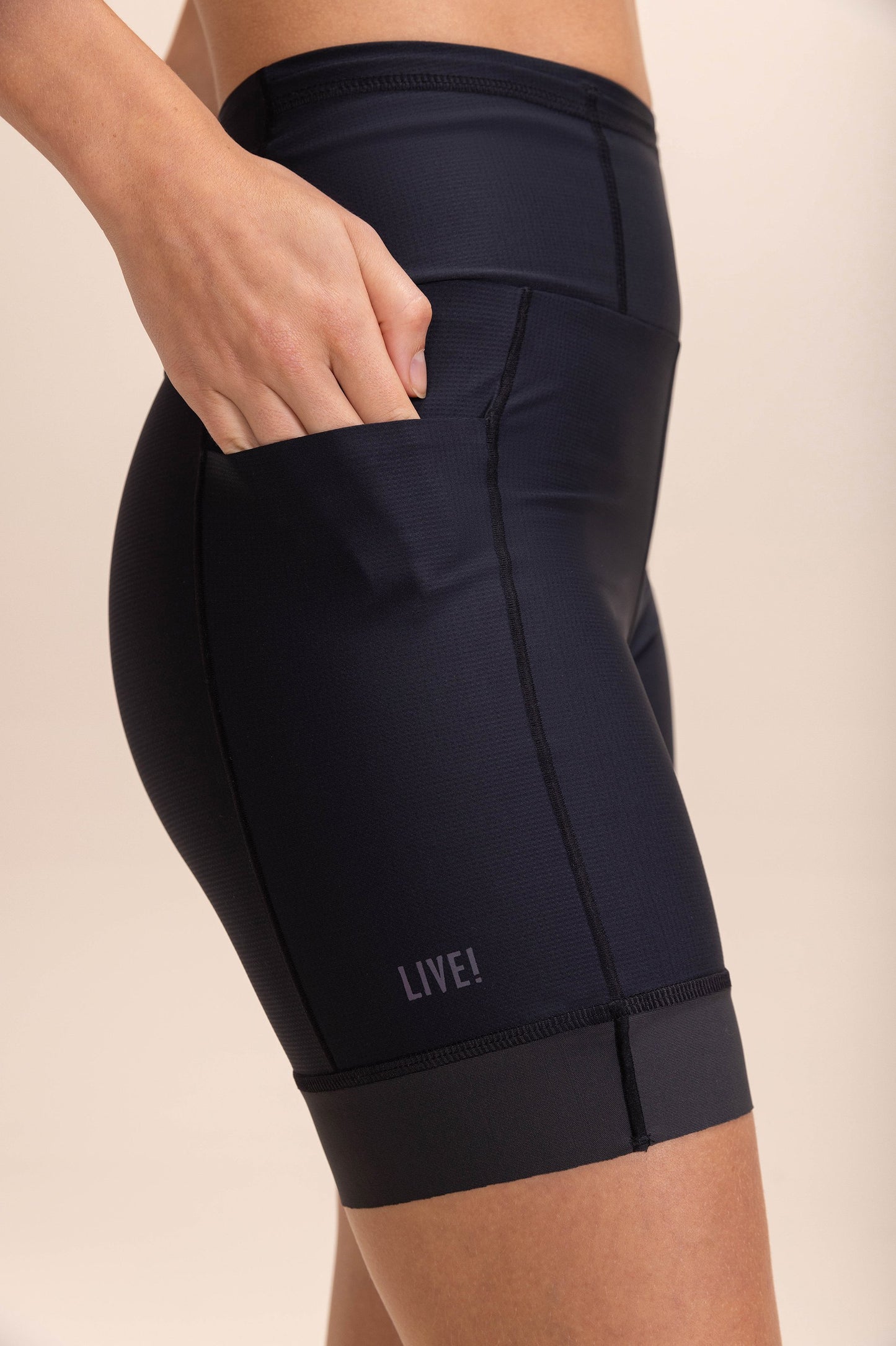 Six Pockets Speed Long Shorts