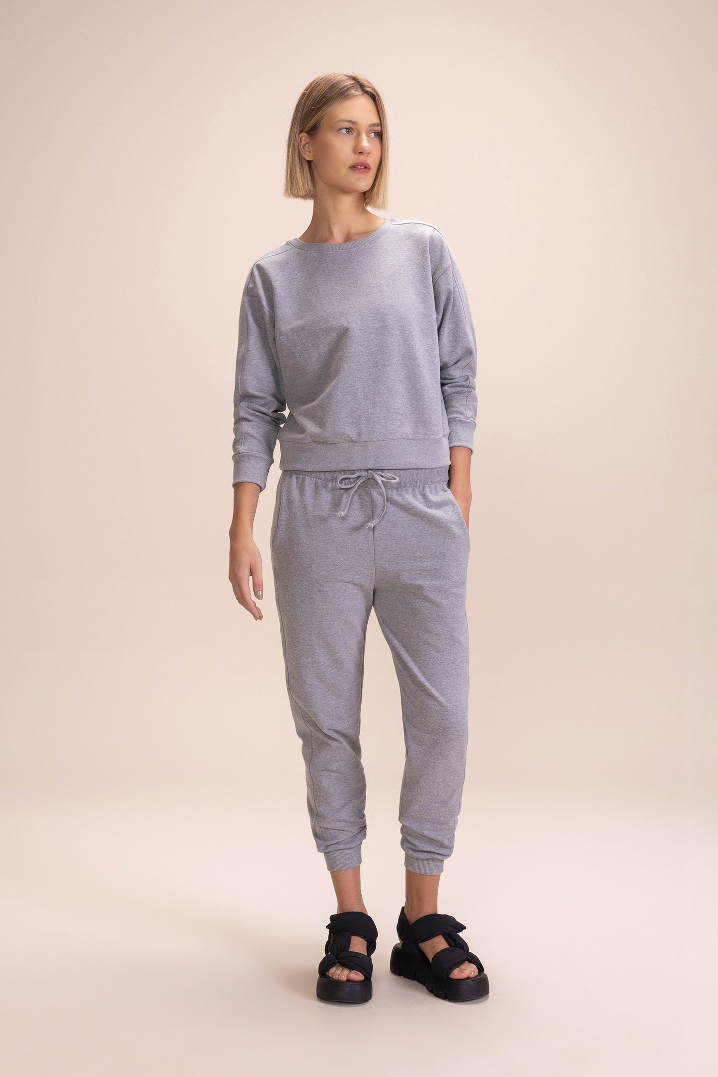 Everyday Jog Sweatshirt