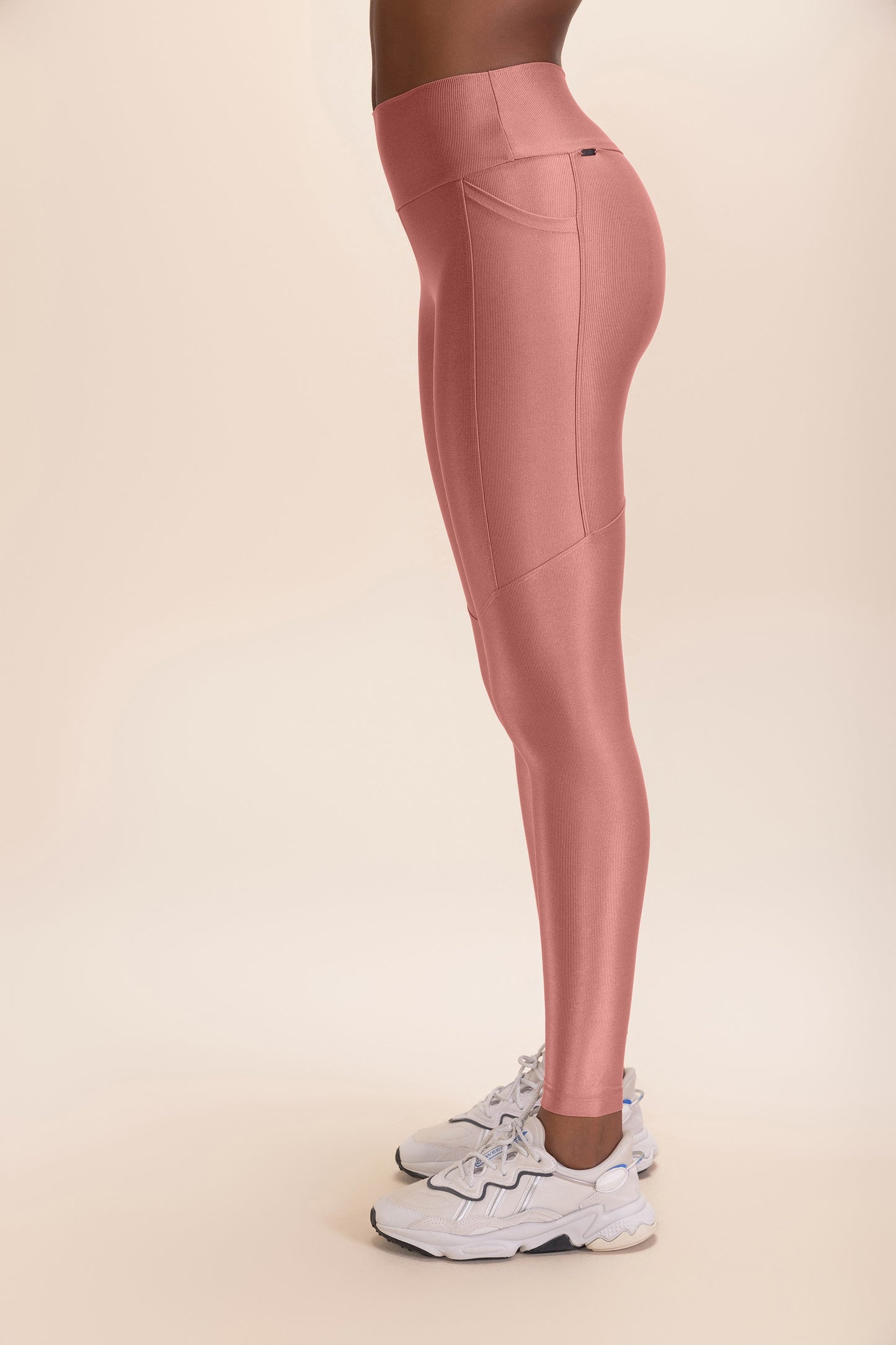 Allure® Adaptiv Legging
