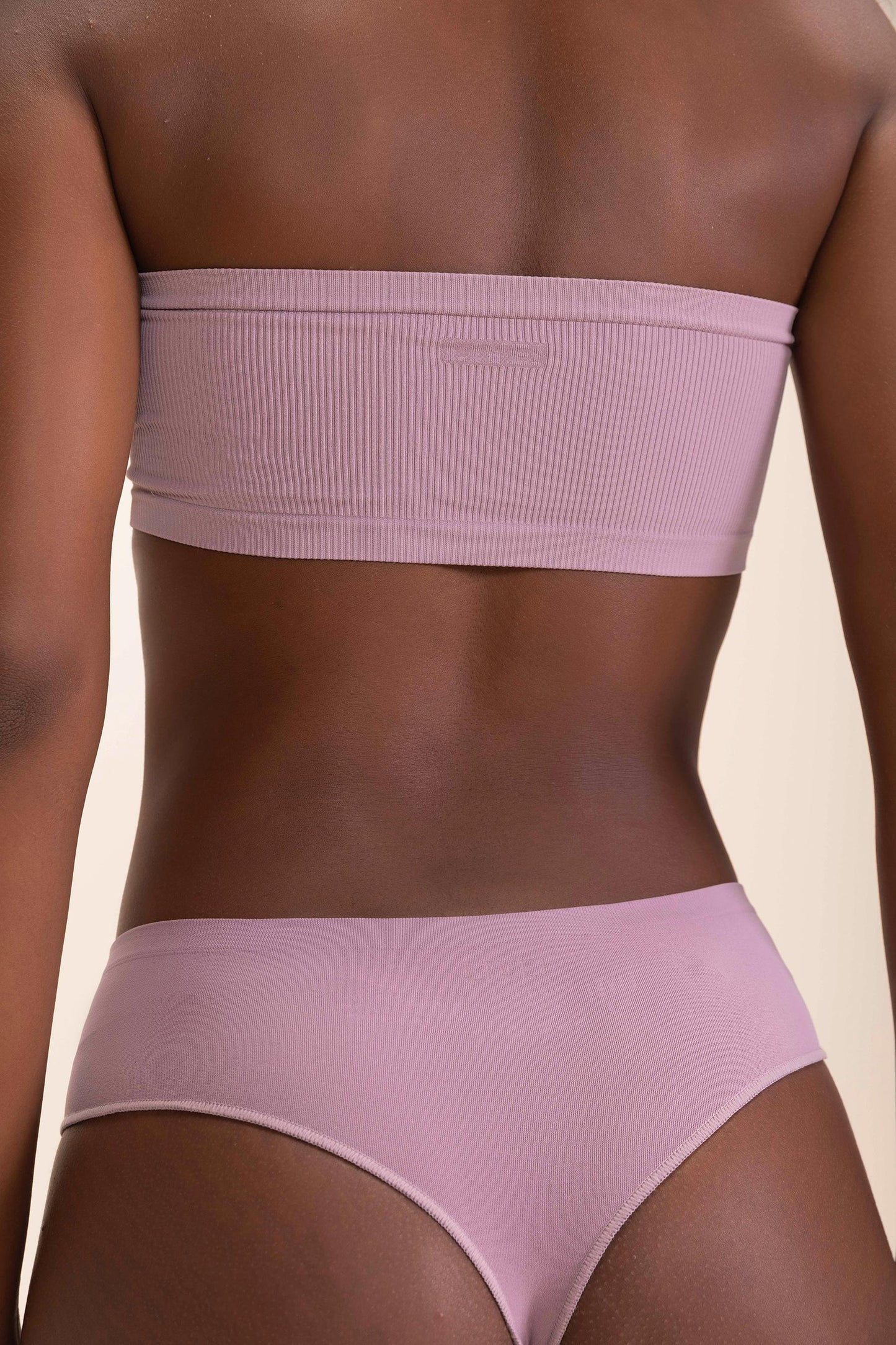 Seamless Mid Thong