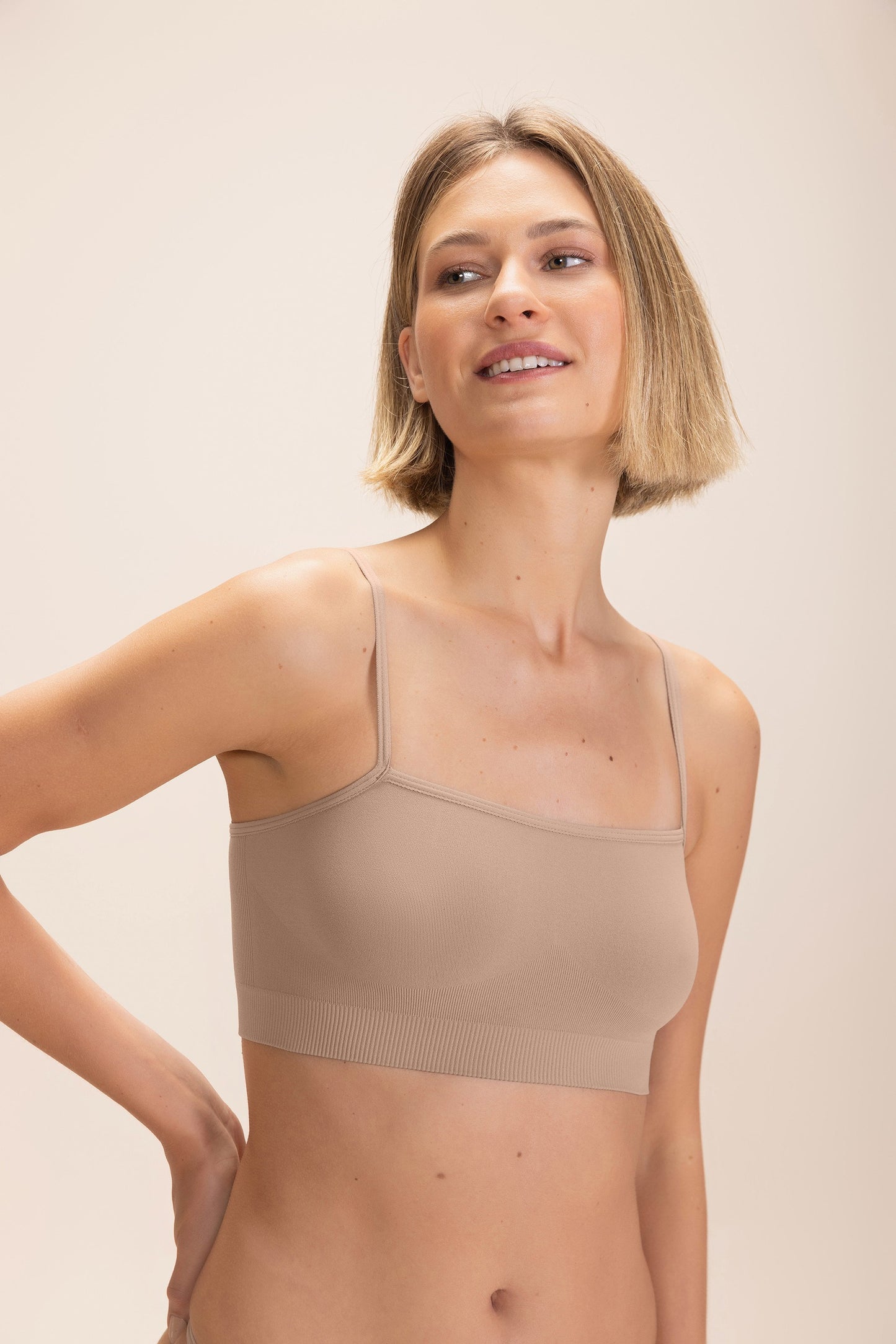 Seamless Straight Bra