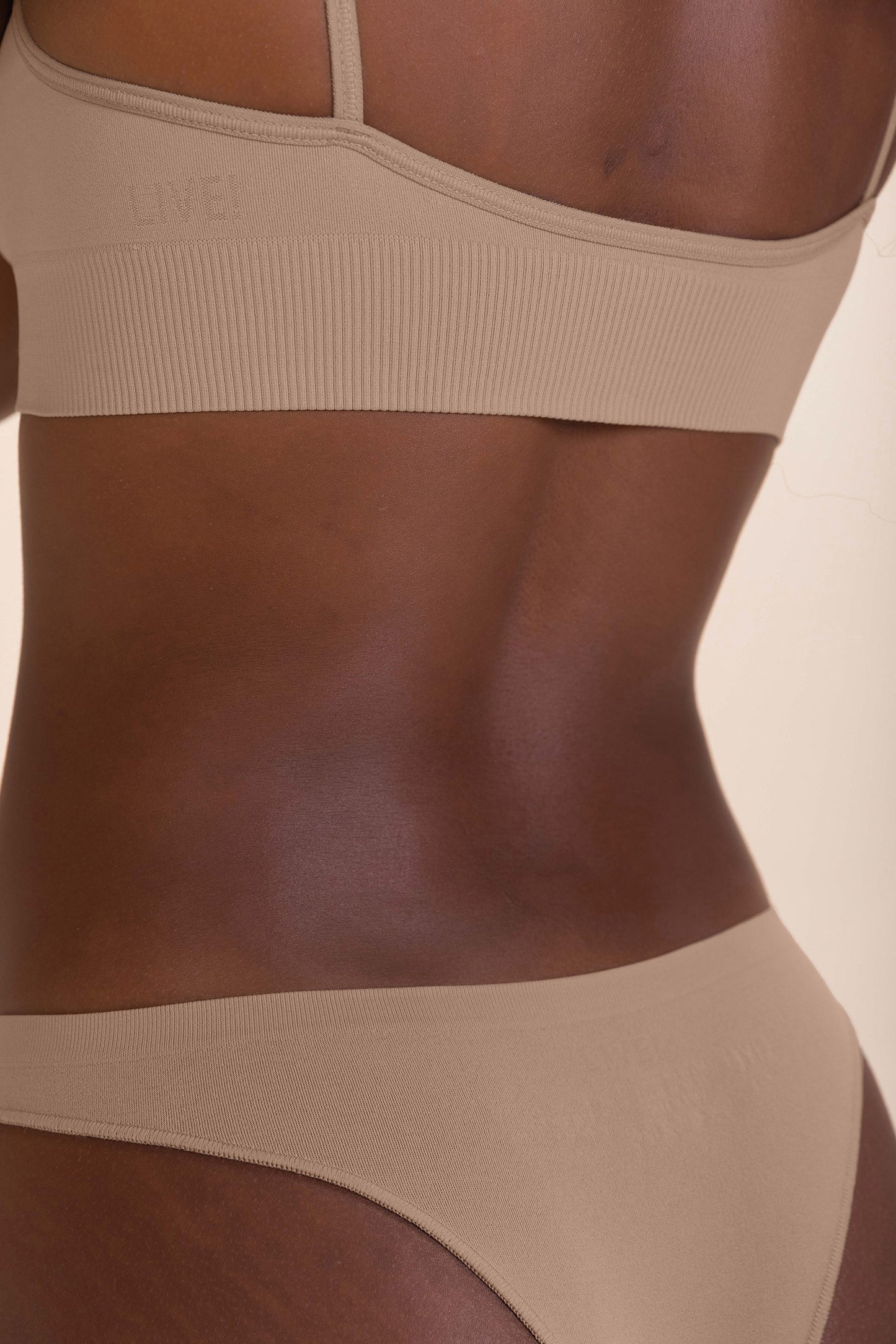 Seamless Curve Bra