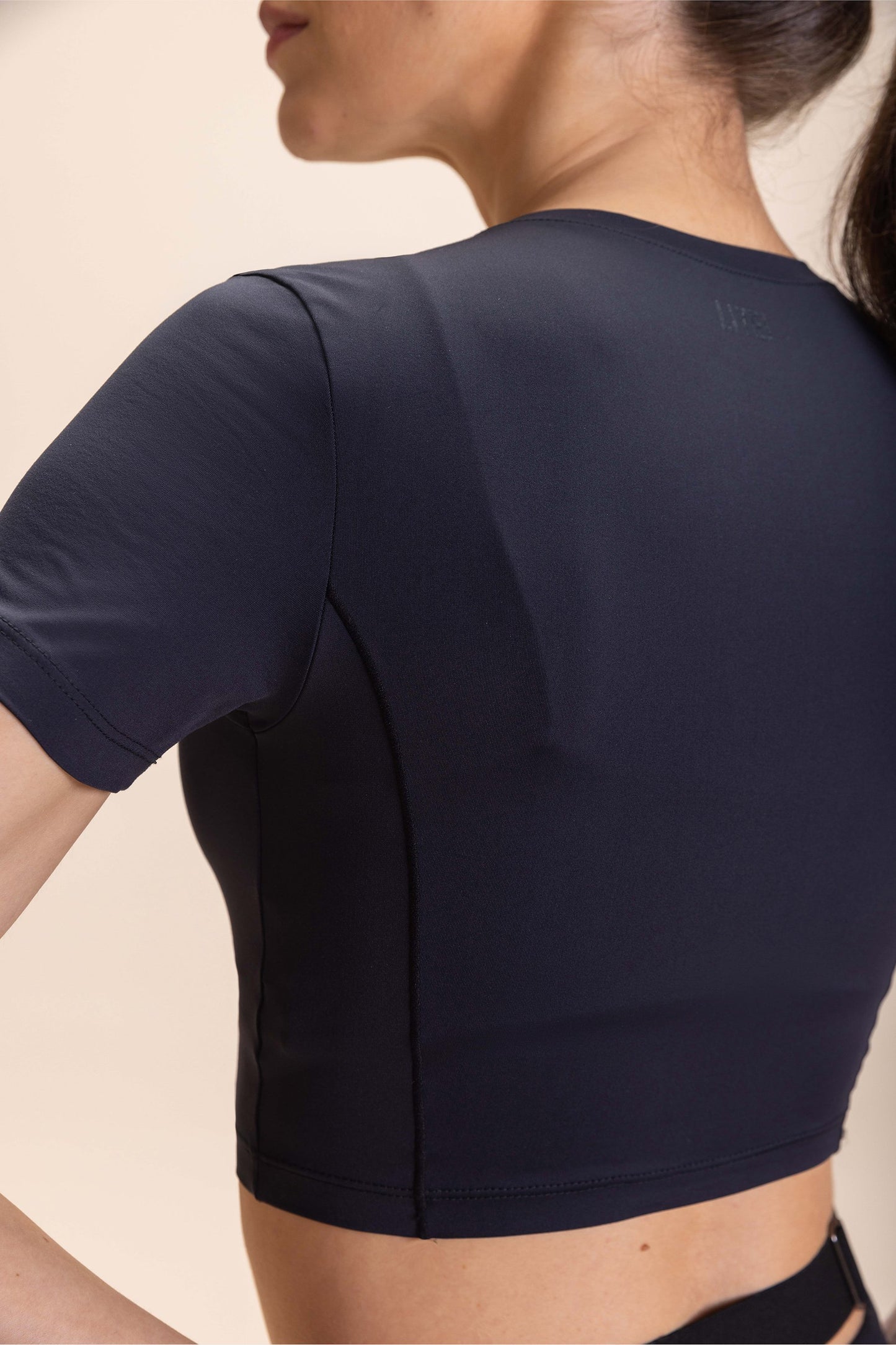 CAMISETA CROPPED THERMO SKIN MISTY