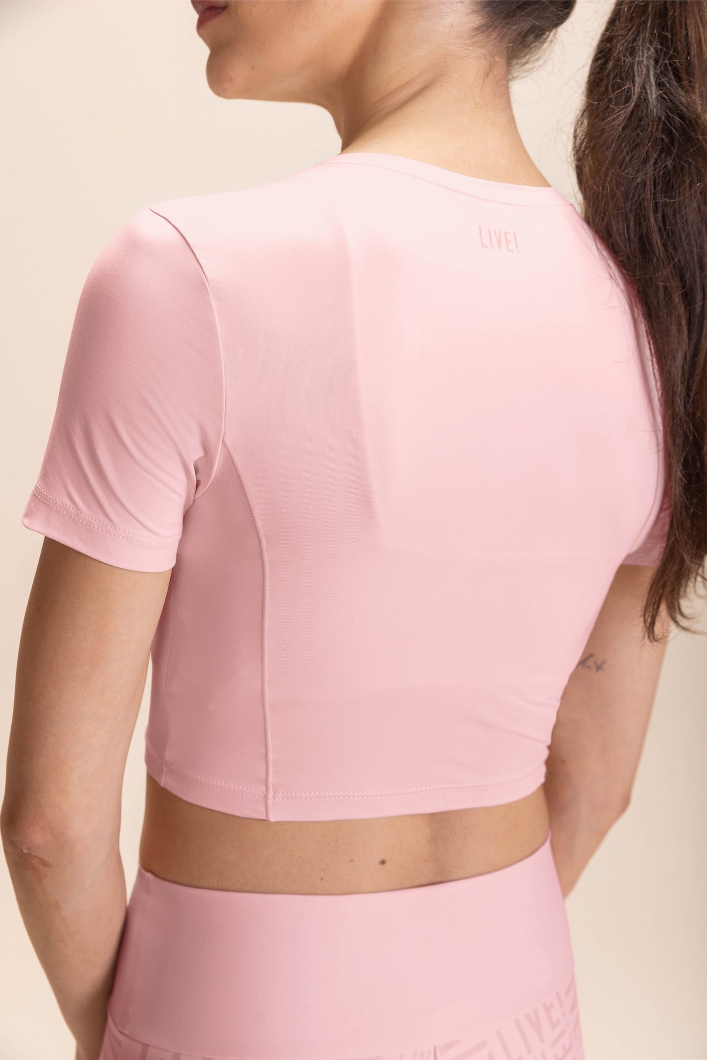 CAMISETA CROPPED THERMO SKIN MISTY