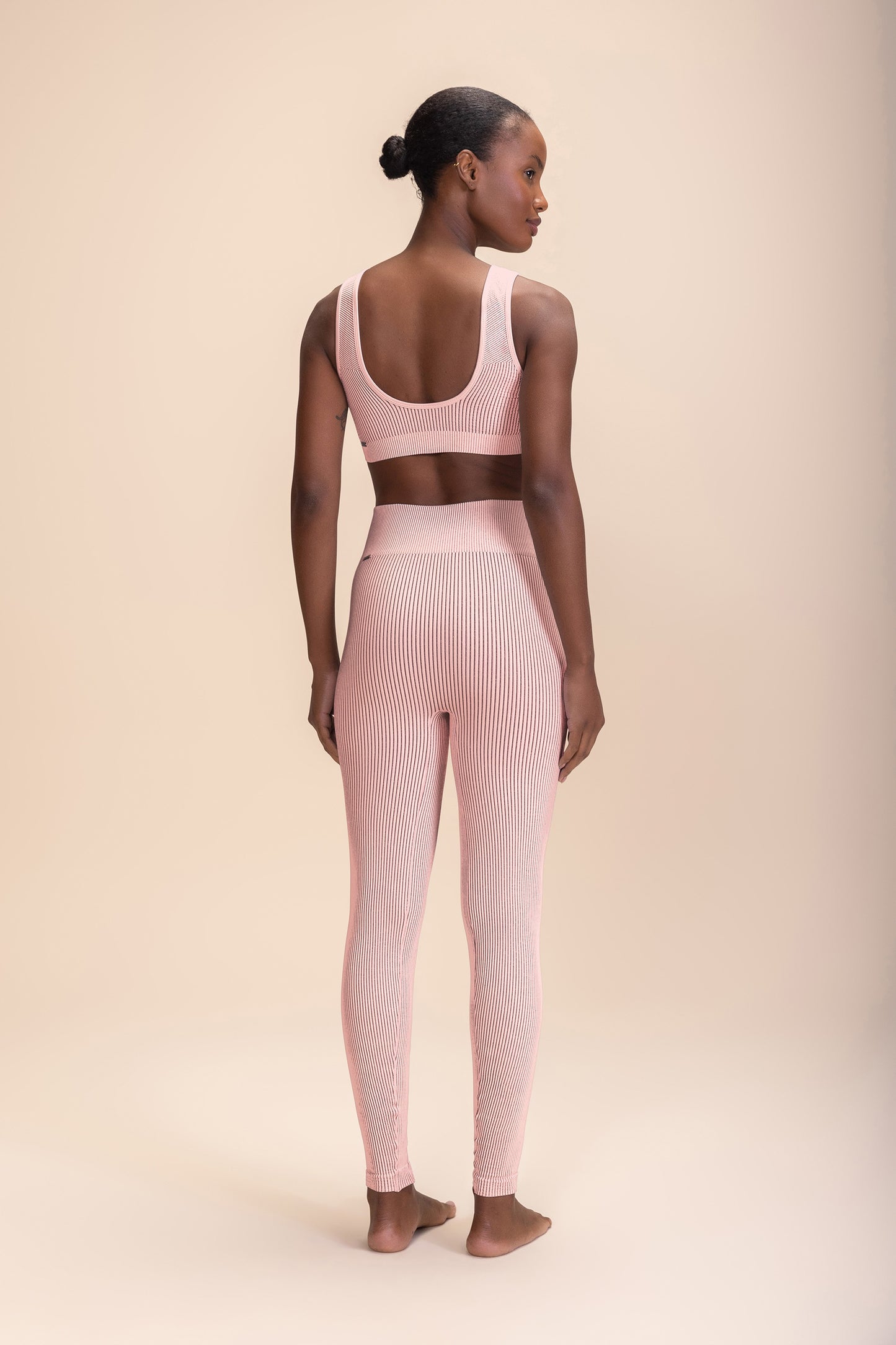 Rib Classic Seamless V-neck Sports Bra