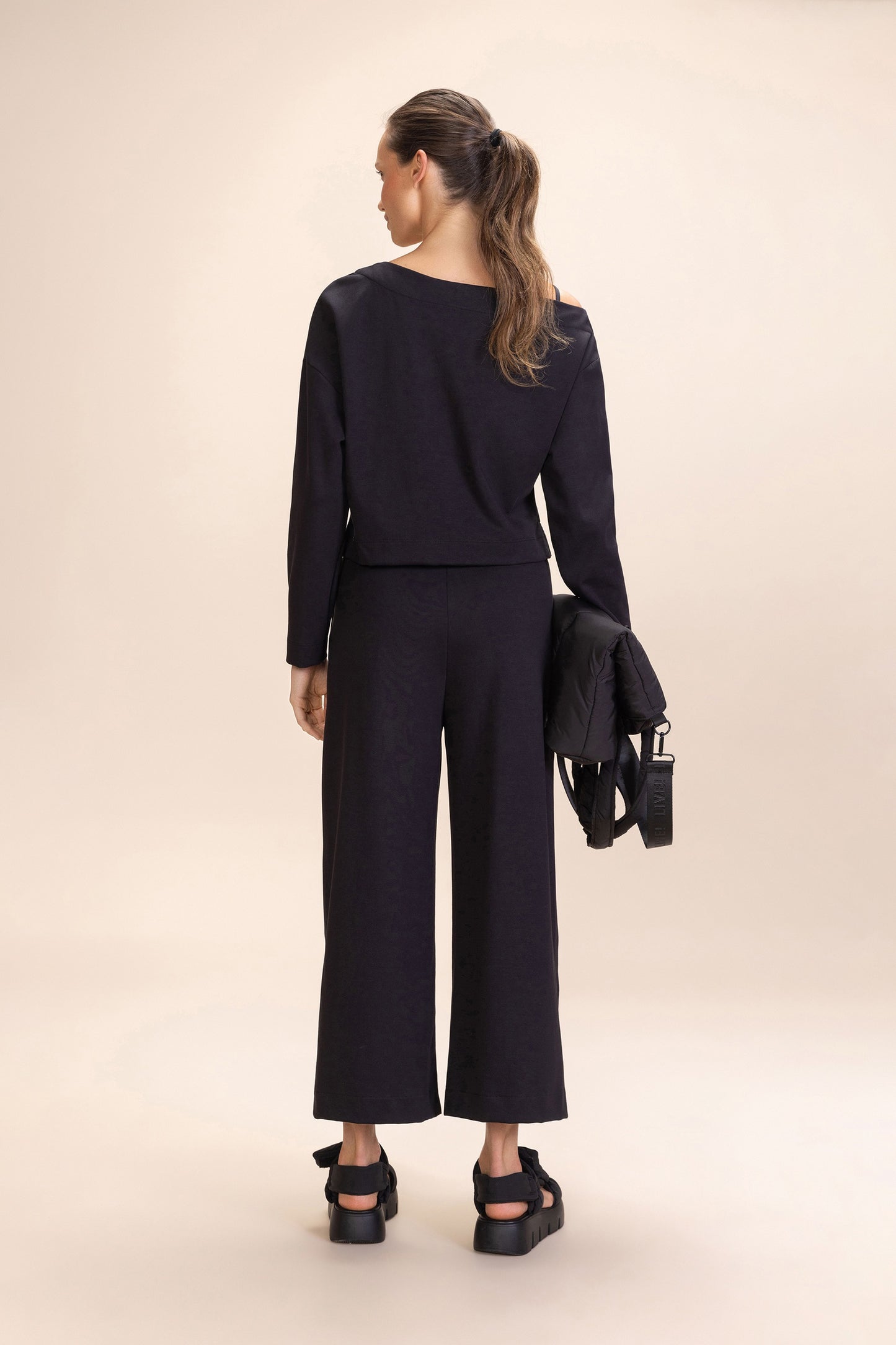 Galax Knit Asymmetrical Sweatshirt