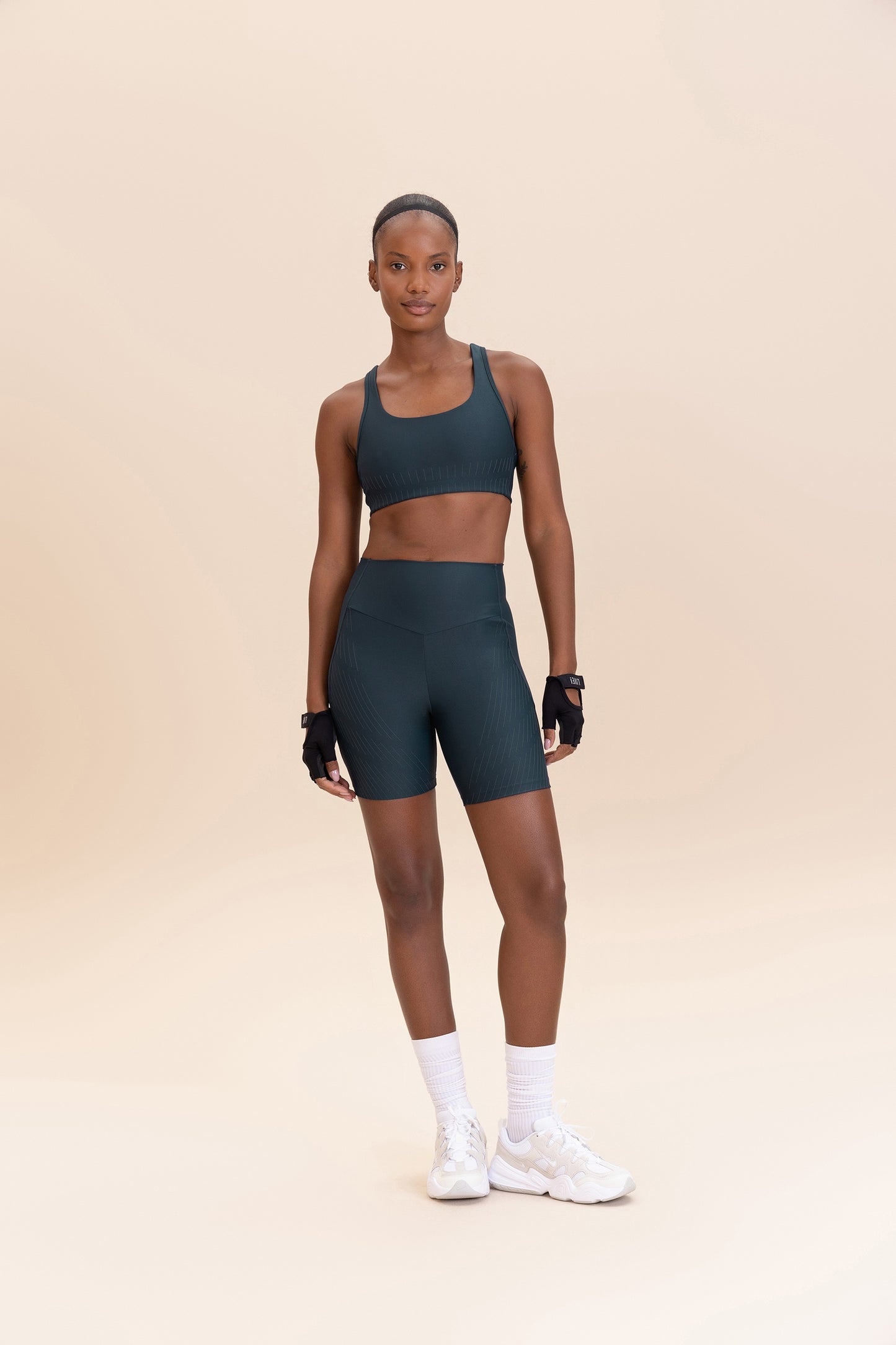 Fast Allure Mat Long Shorts