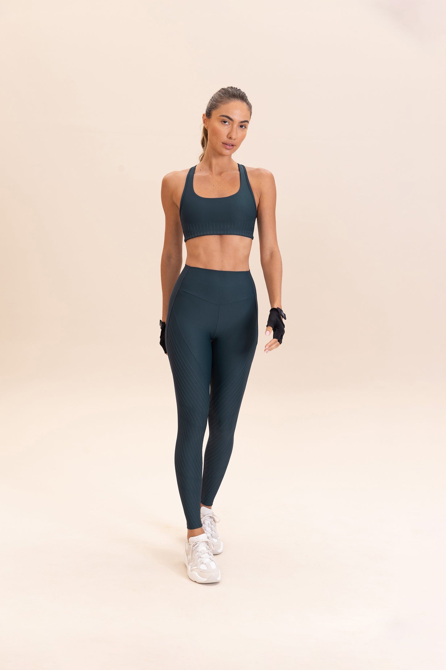 Fast Allure Mat Leggings