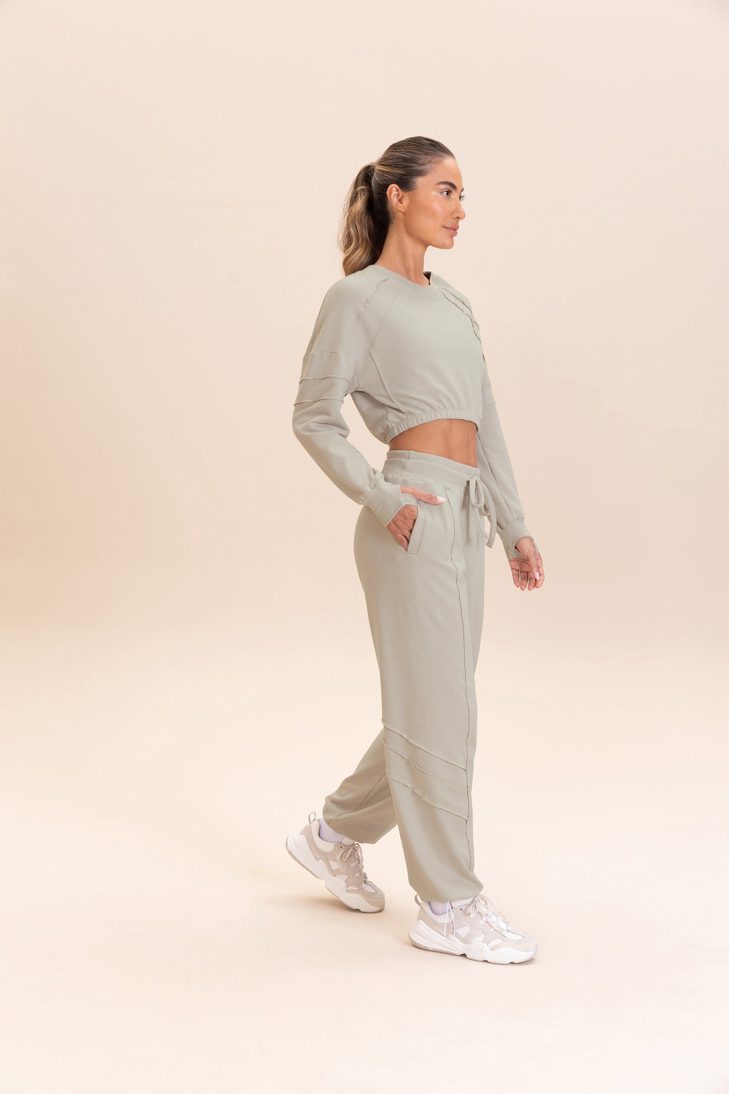 Cropped Cut Jog Sweatshirt