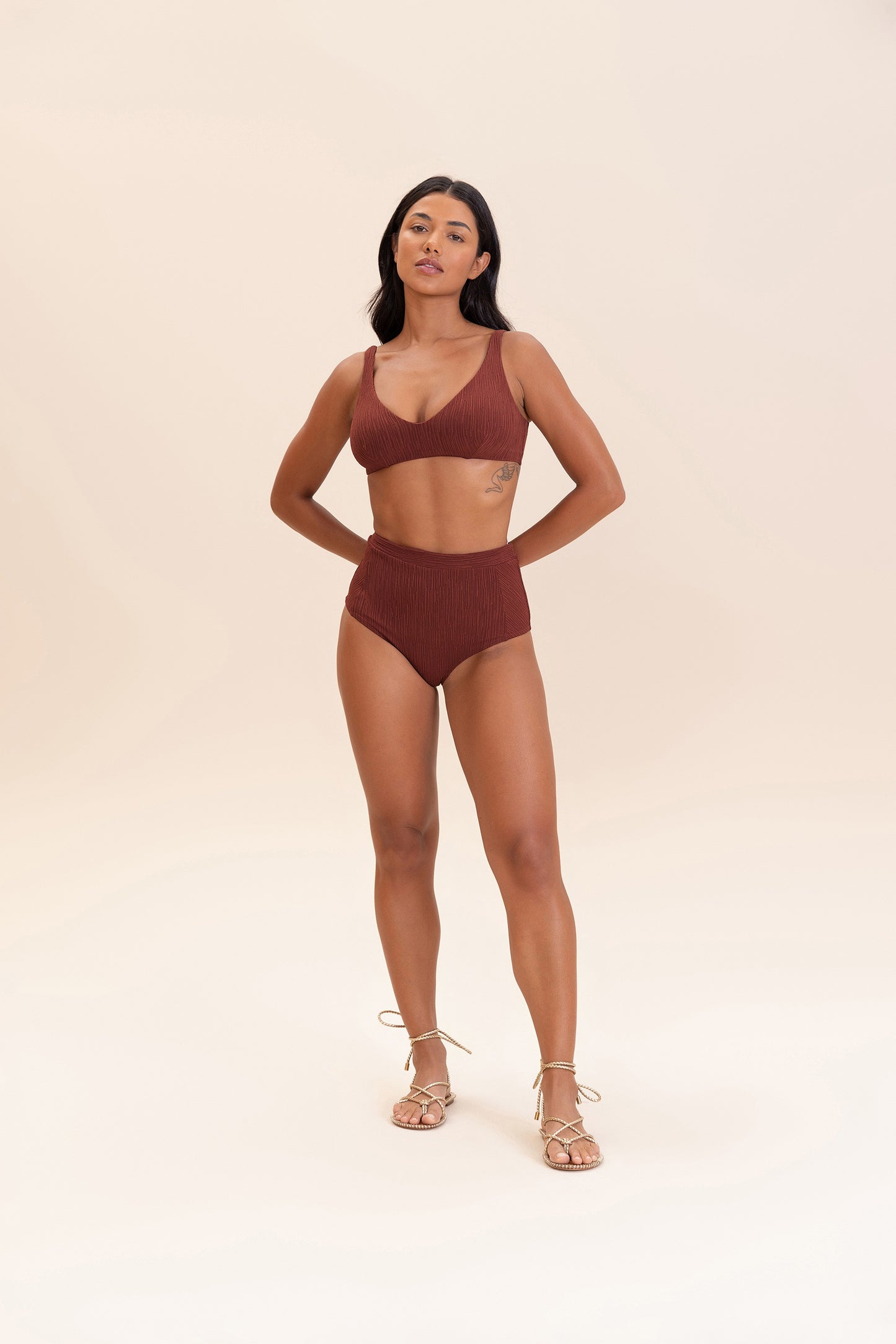 V Curl Bikini Top