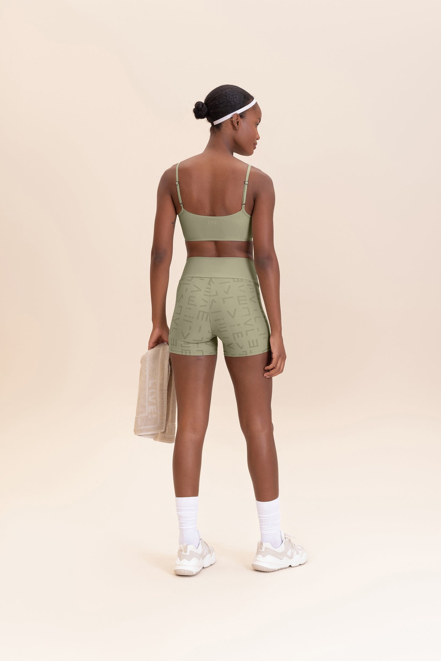 Wide Sports Bra