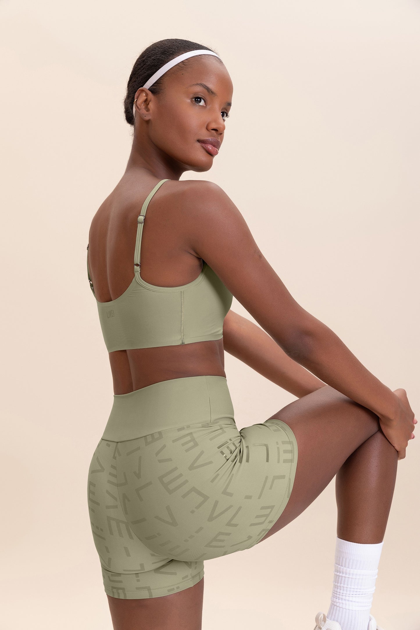 Wide Sports Bra