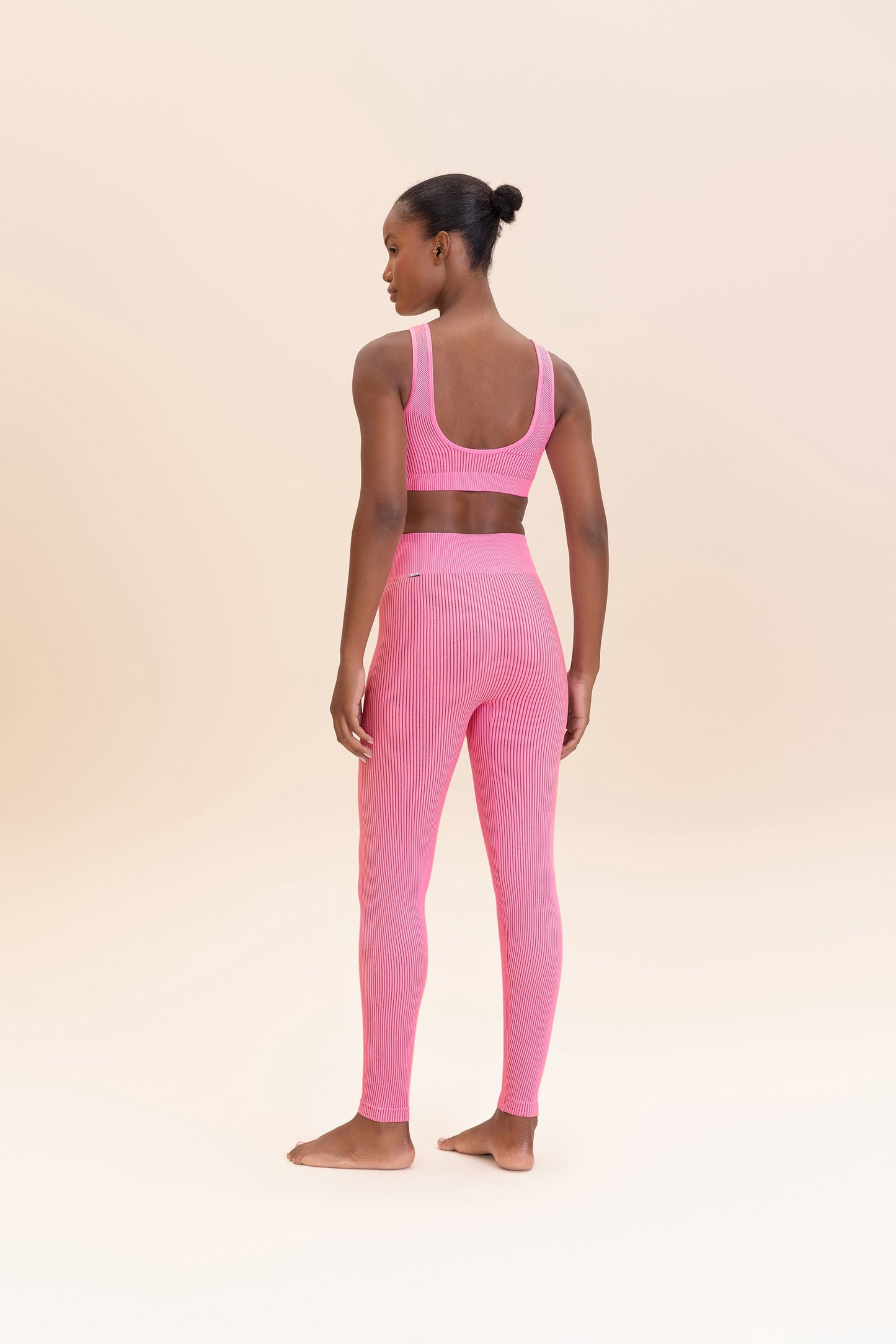 Rib Classic Seamless V-neck Sports Bra