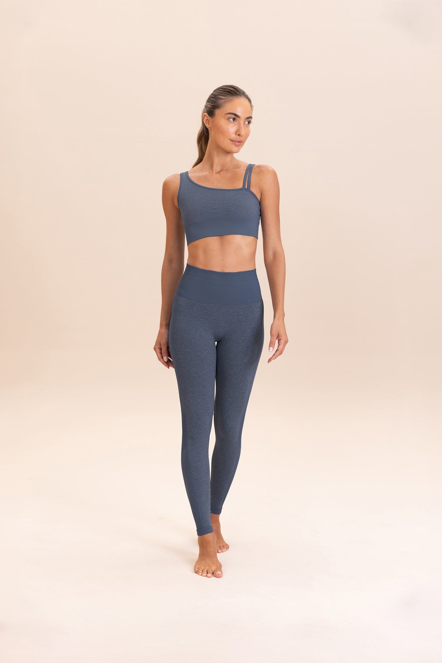 Angle Seamless  Sports Bra
