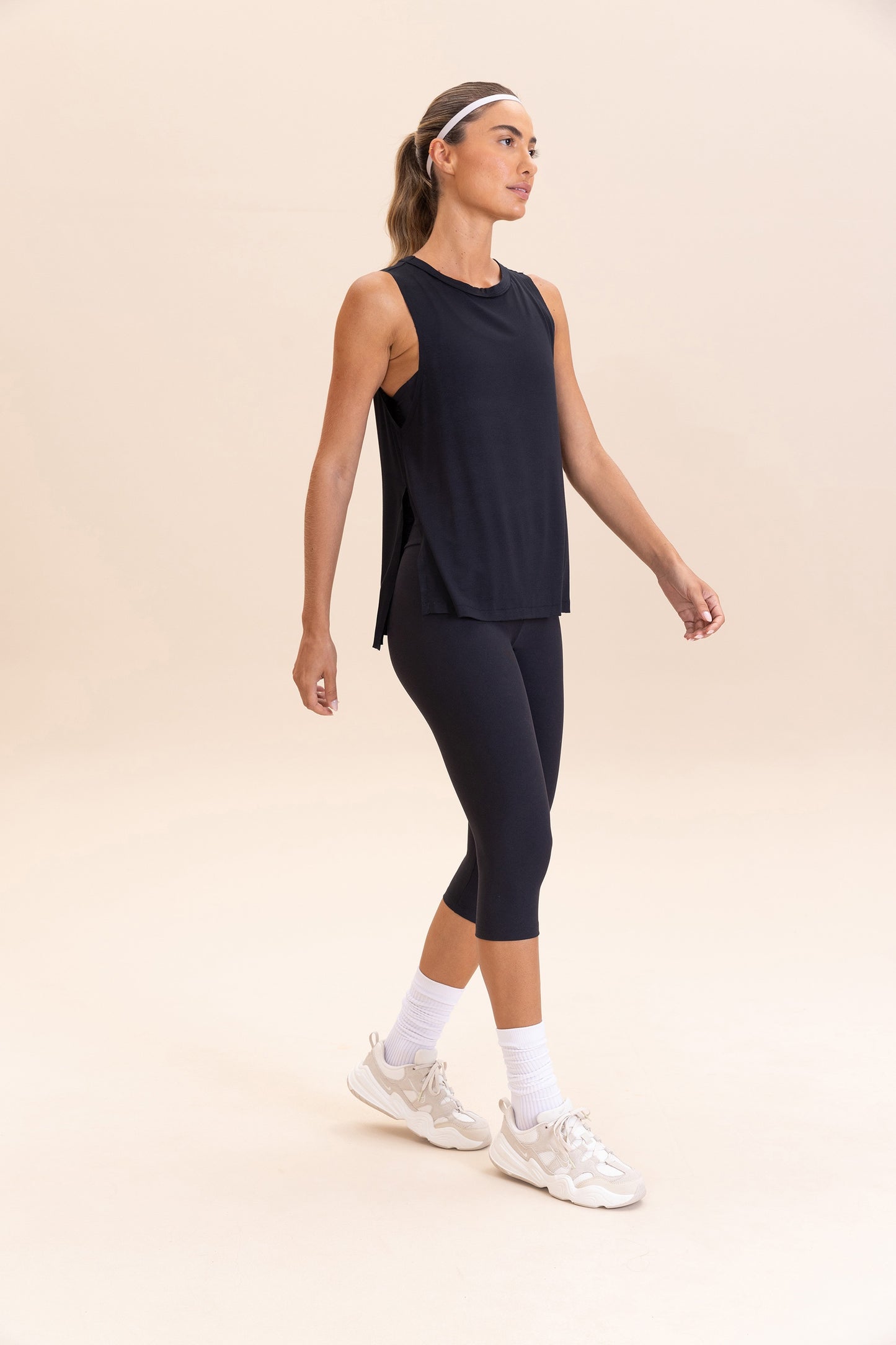 Visco Heart Long Tank Top